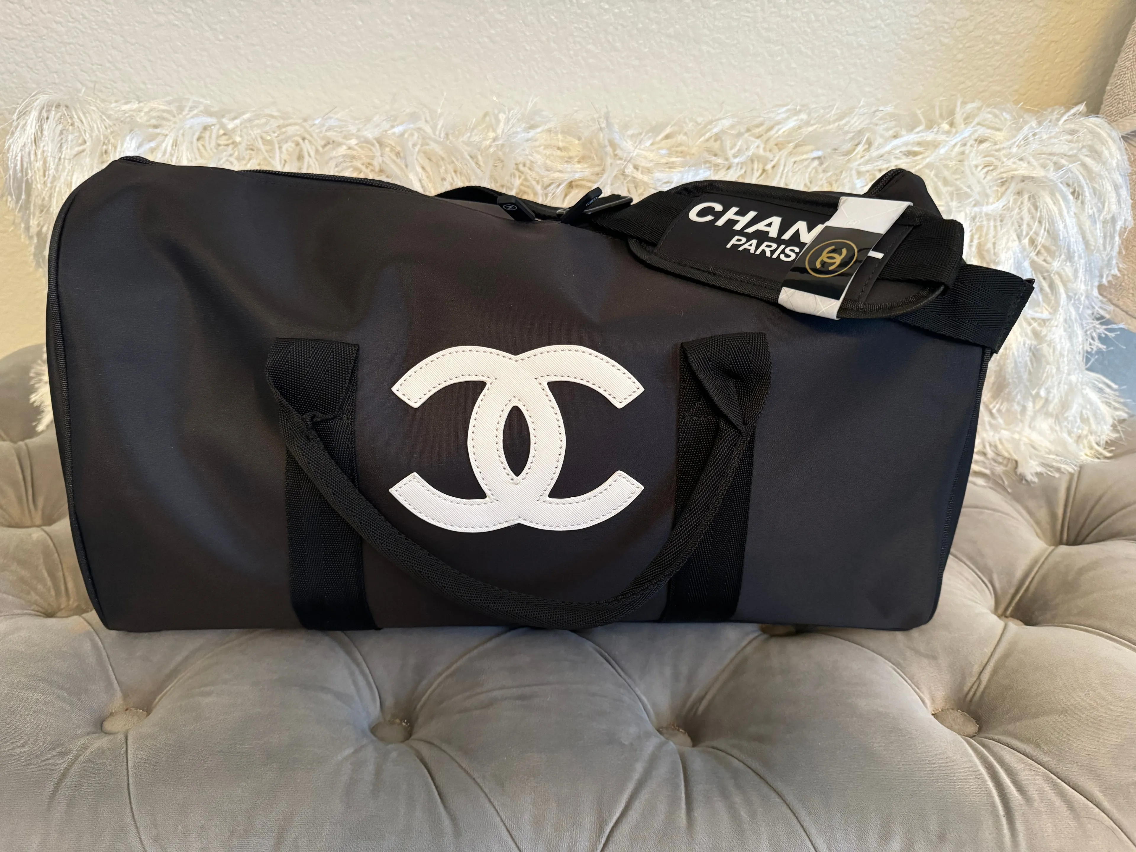 Vip Gift Bag Handbag Chanel Duffle Bag Vip Chanel VIP Duffle Bag