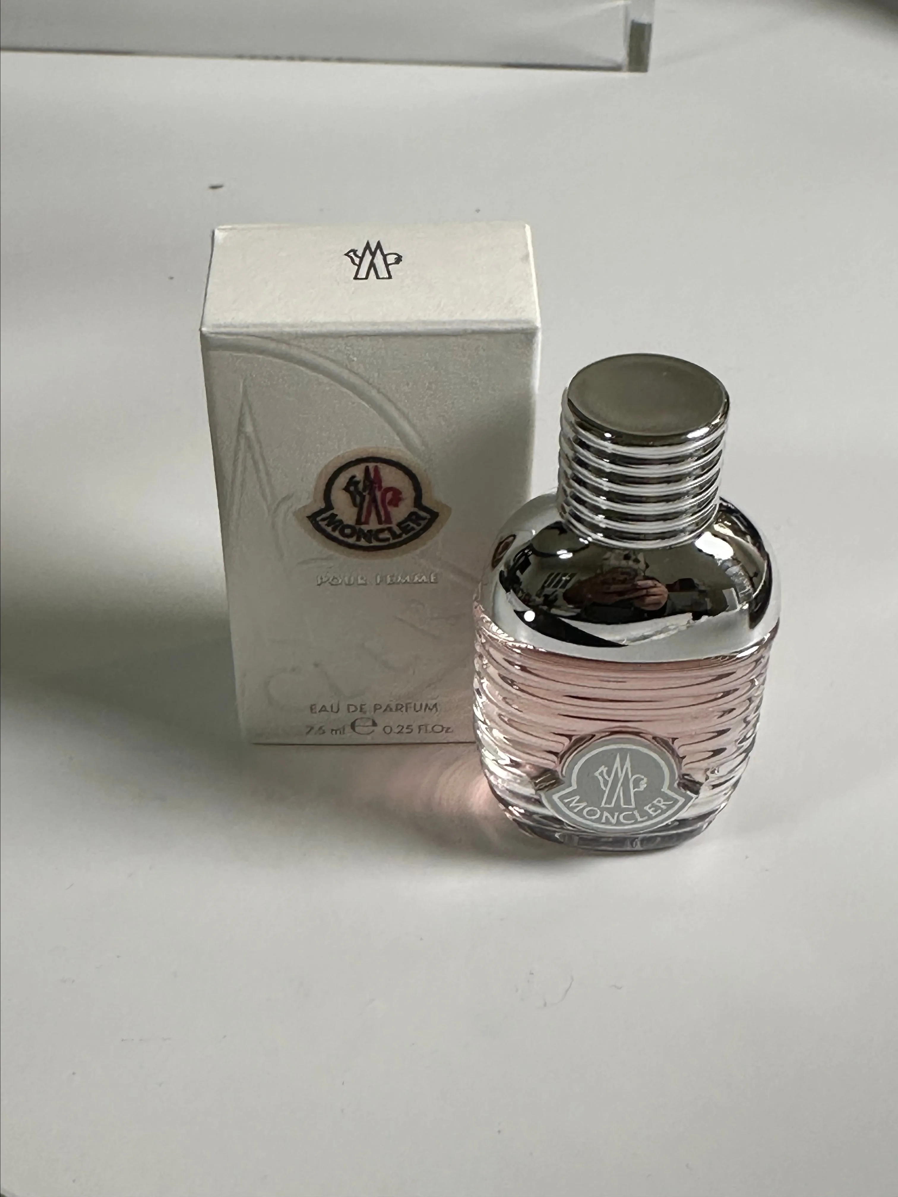 Product image for Moncler Pour Femme Eau de Parfum Mini