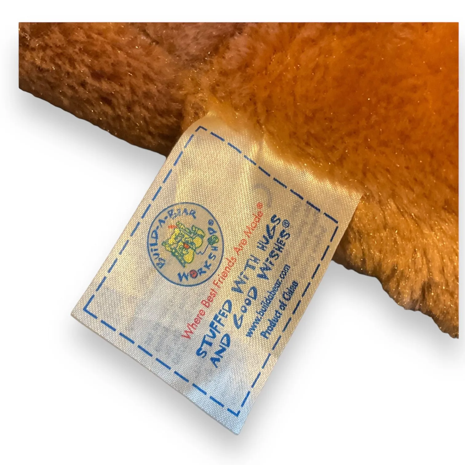 Listing Image Blurred Background