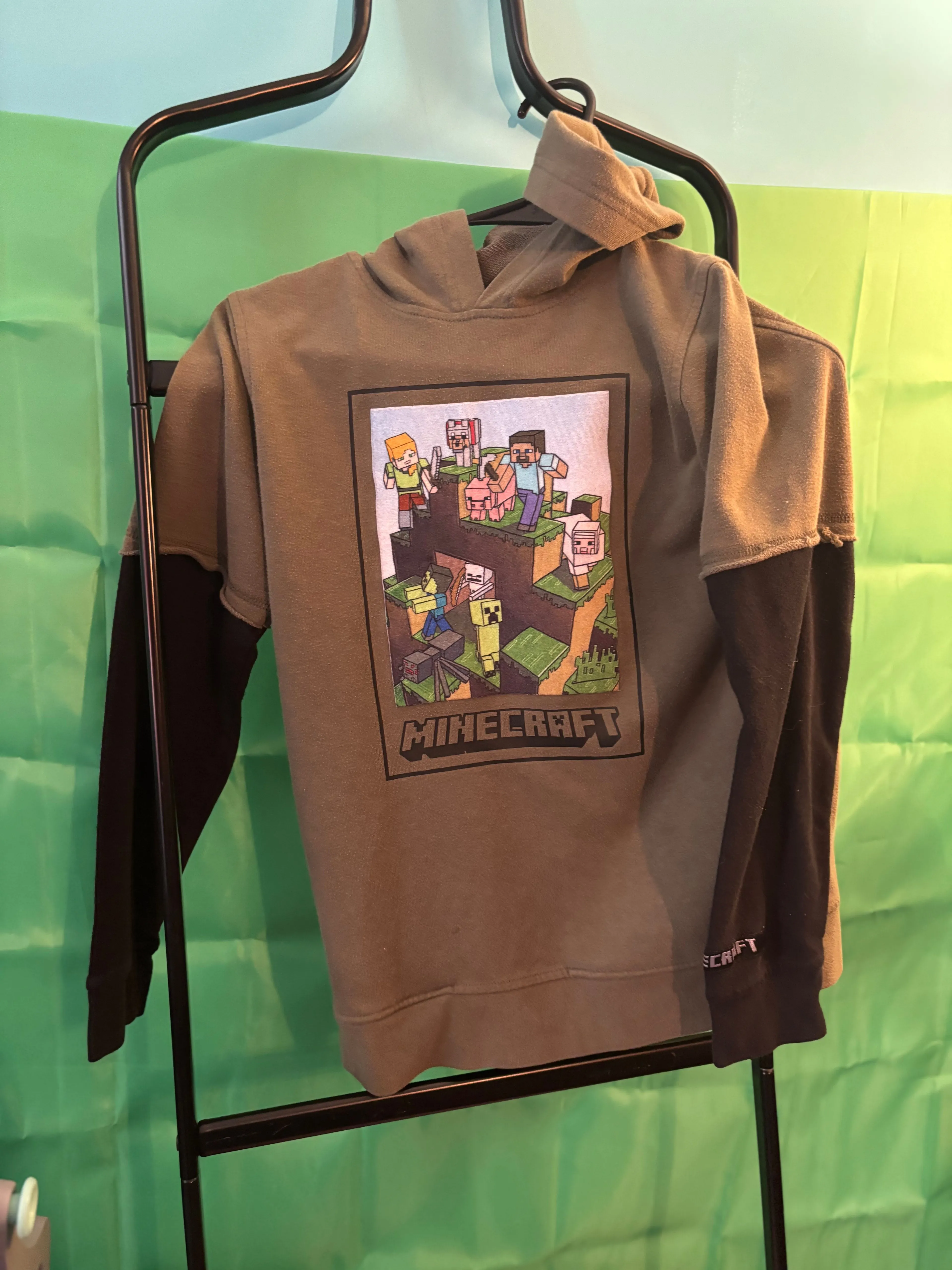 Product image for Boys 10/12 Minecraft hoodie- Olive and black