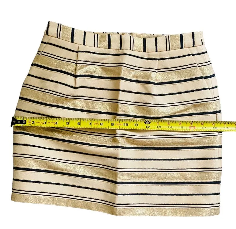 Listing Image Blurred Background
