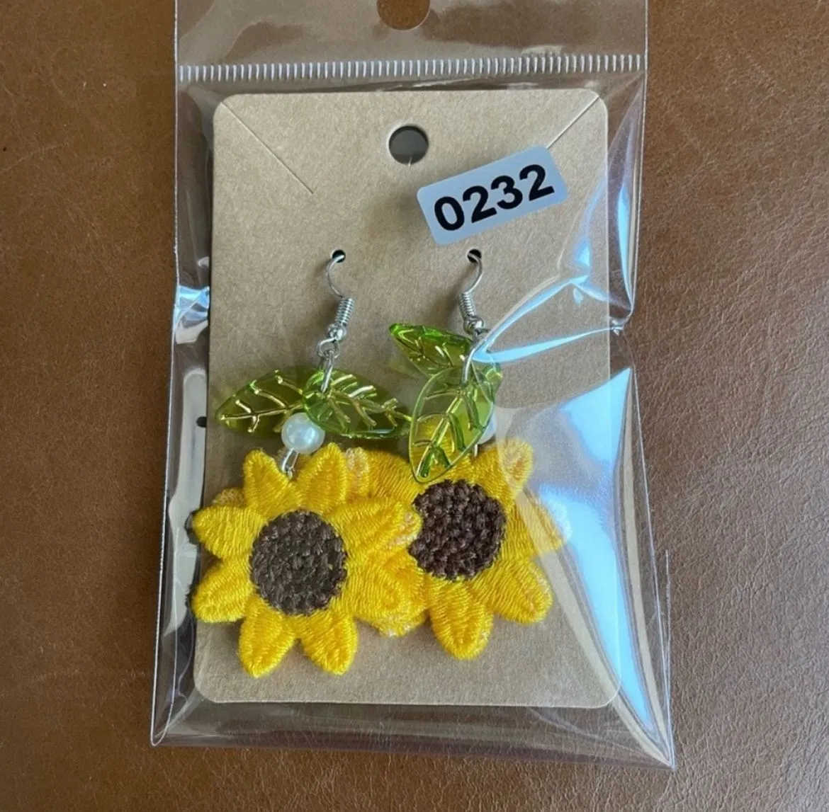 Product image for 009 Sunflower crochet earrings