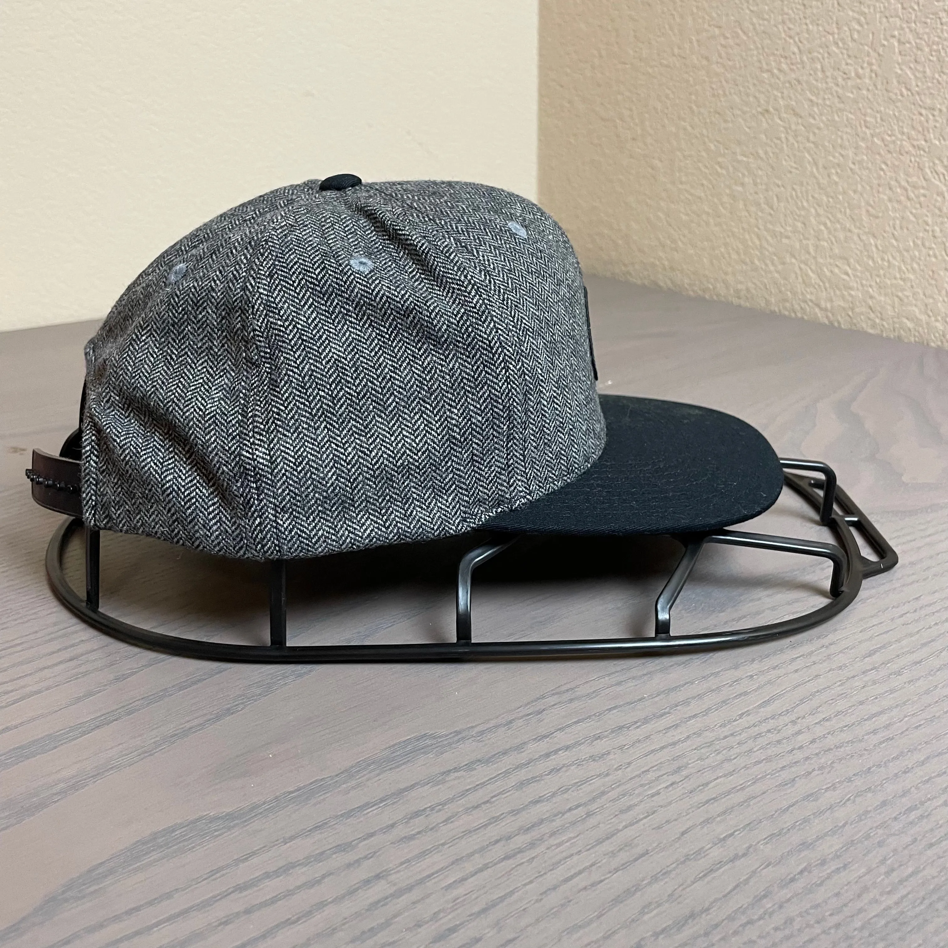 Listing Image Blurred Background