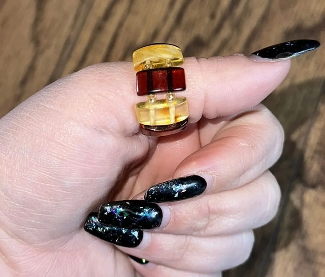 Listing Image Blurred Background