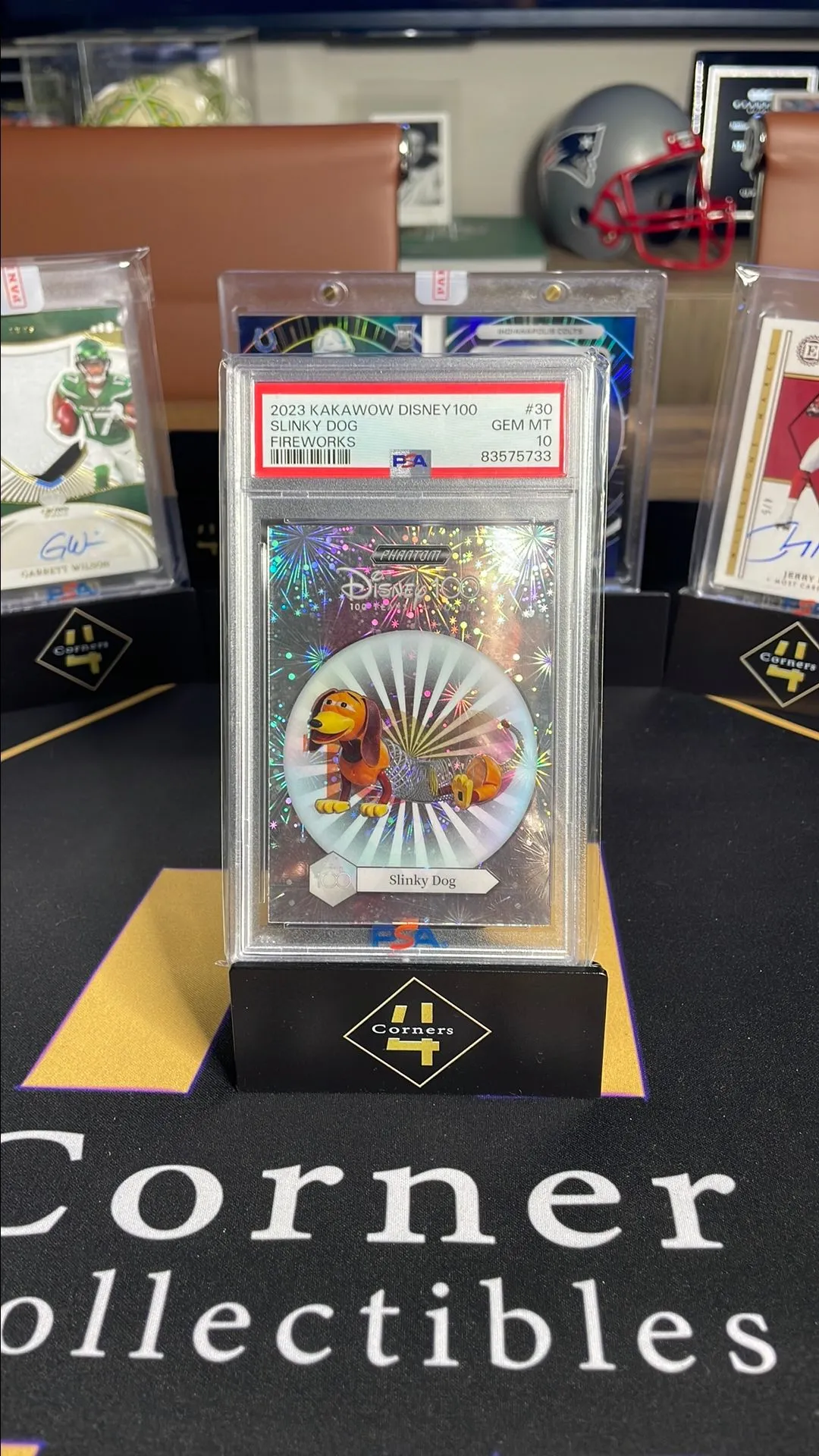 Product image for 2023 Kakawow Phantom Disney100 Wondrous Character Fireworks Slinky Dog Fireworks PSA GEM MT 10