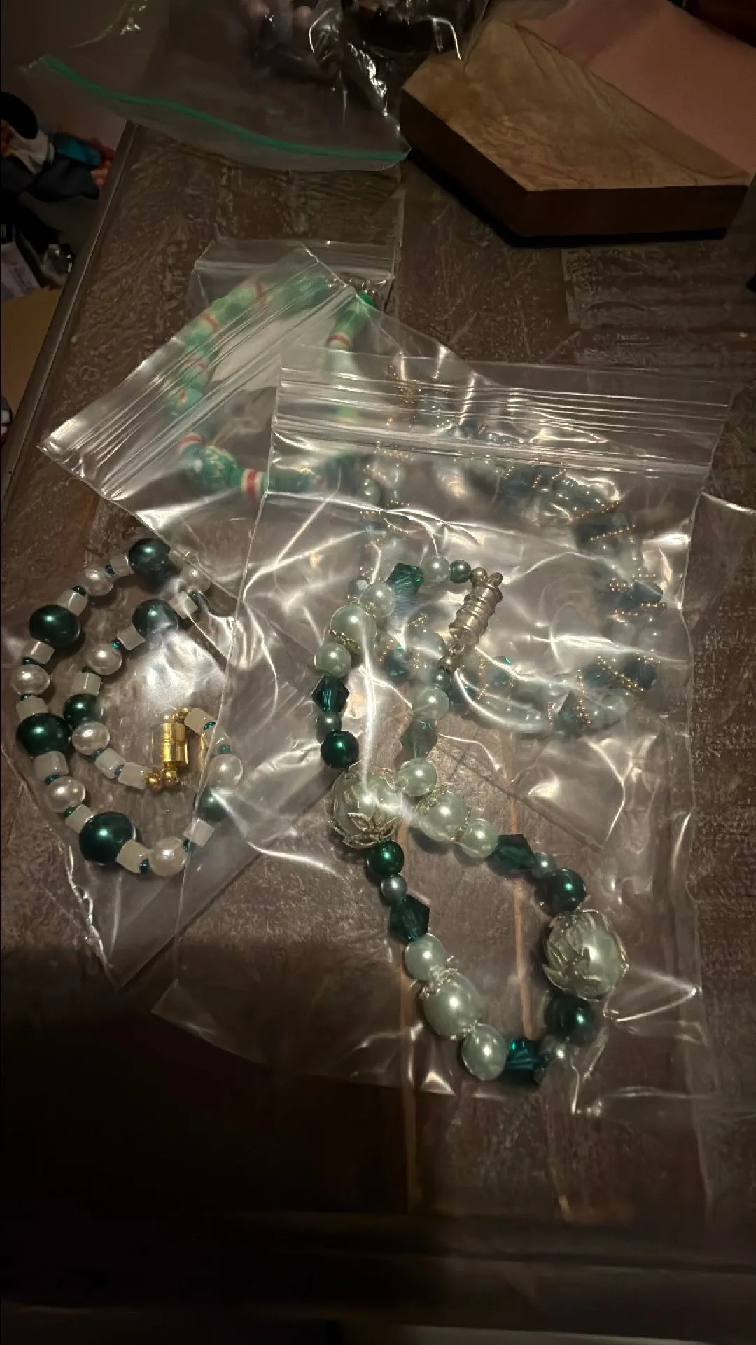 Product image for Handmade bracelet green color brand new each sells separately