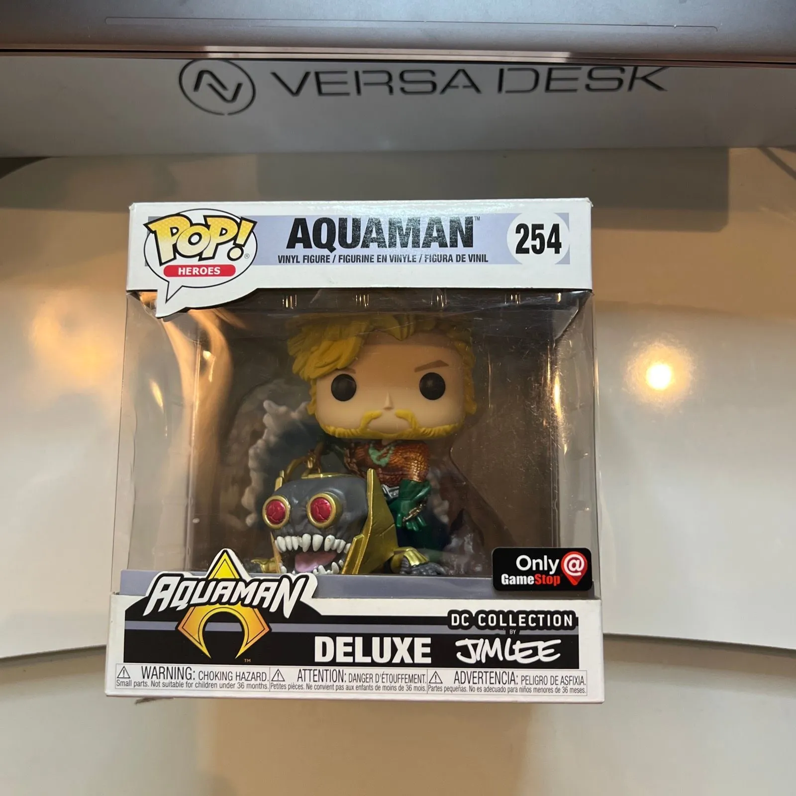 Product image for Aquaman (Jim Lee Deluxe) GameStop exclusive 254