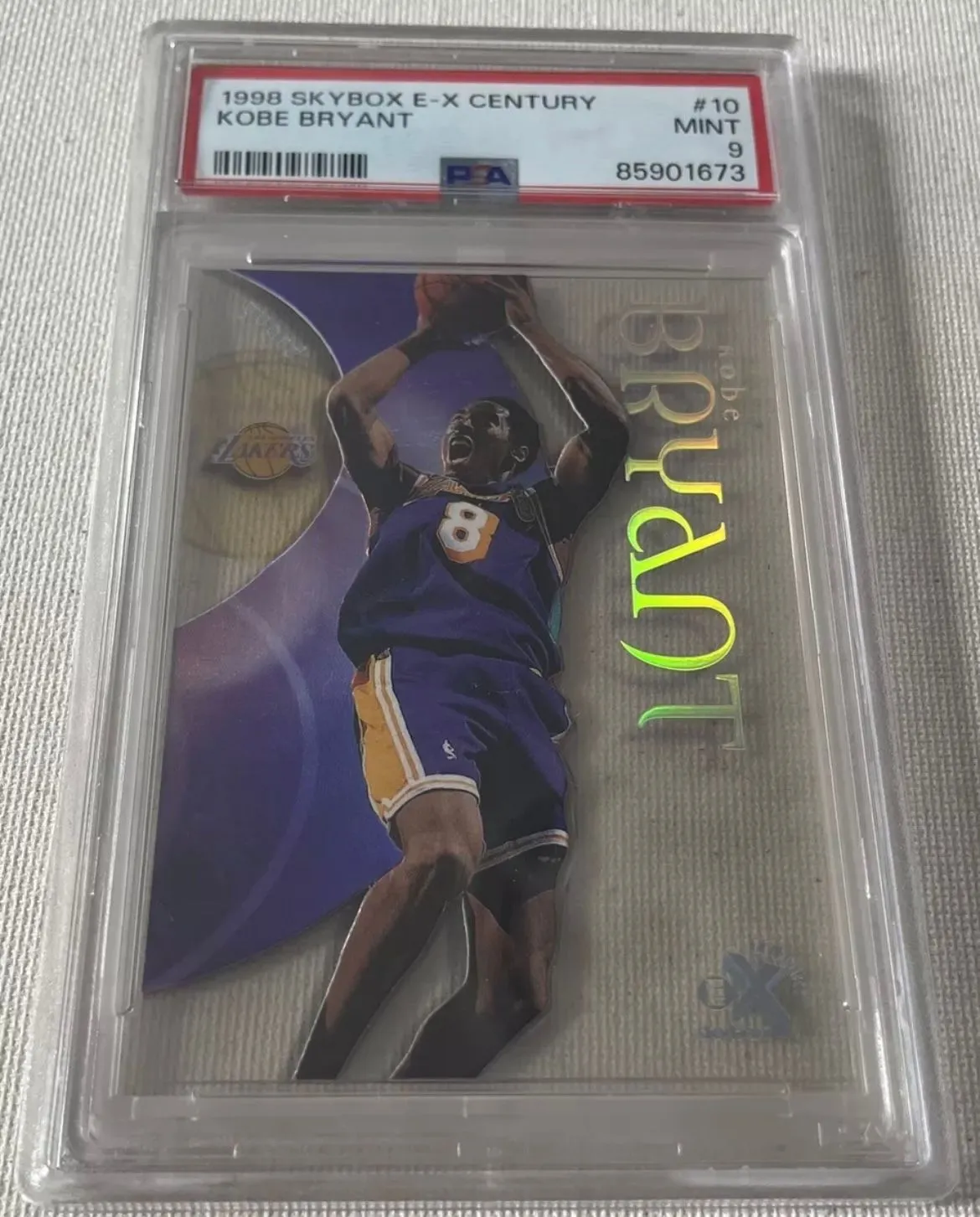 1998-99 Skybox E-X Century #10 Kobe Bryant Los Angeles Lakers PSA 