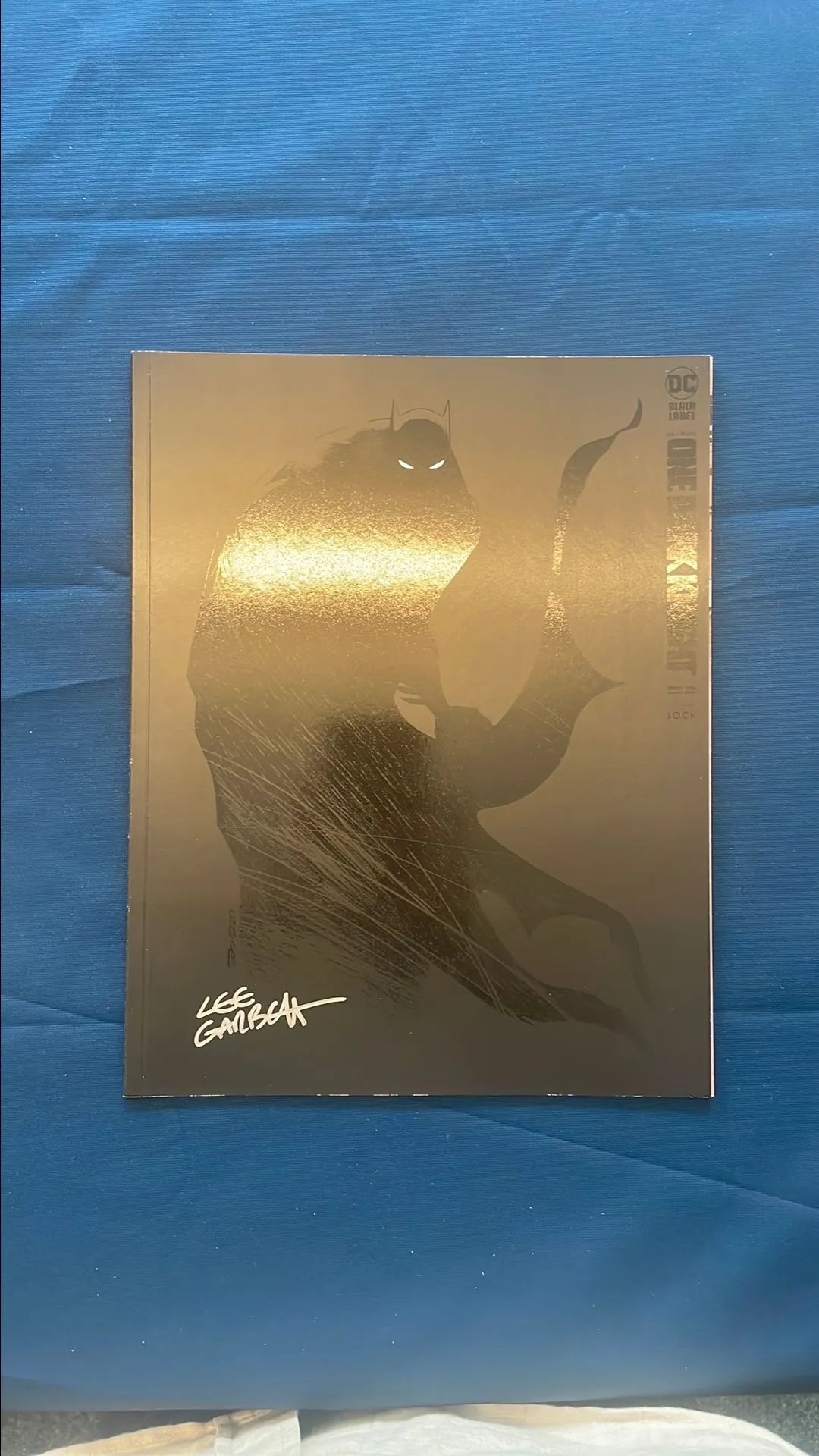 Product image for One Dark Kinght 1 1:25 DC Black Label signed Lee Garbett