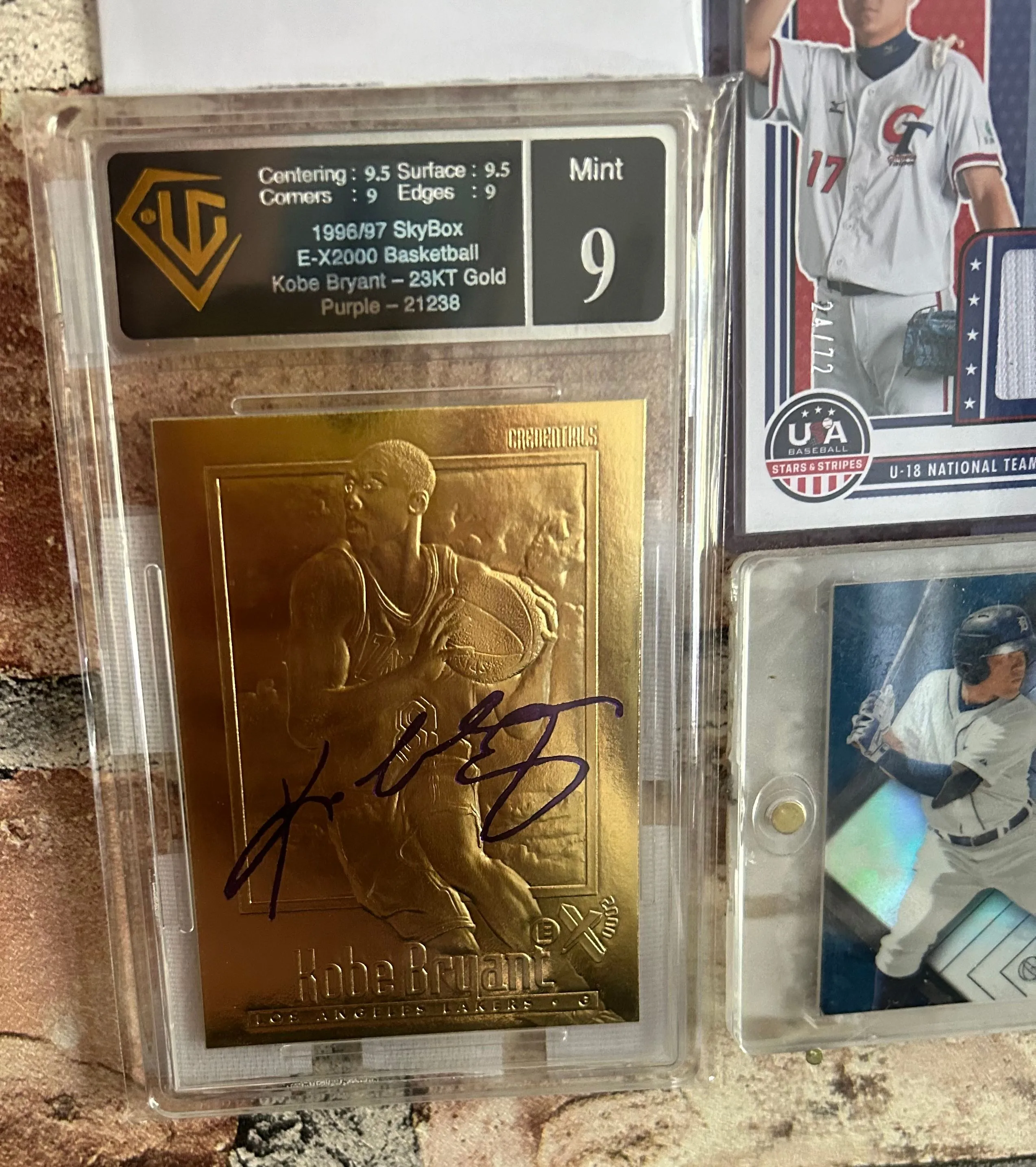 Product image for Kobe Bryant 1996-7 23Kt Gold signed LIMITED EDITION Skybox GEM-MT Graded 9 WCG