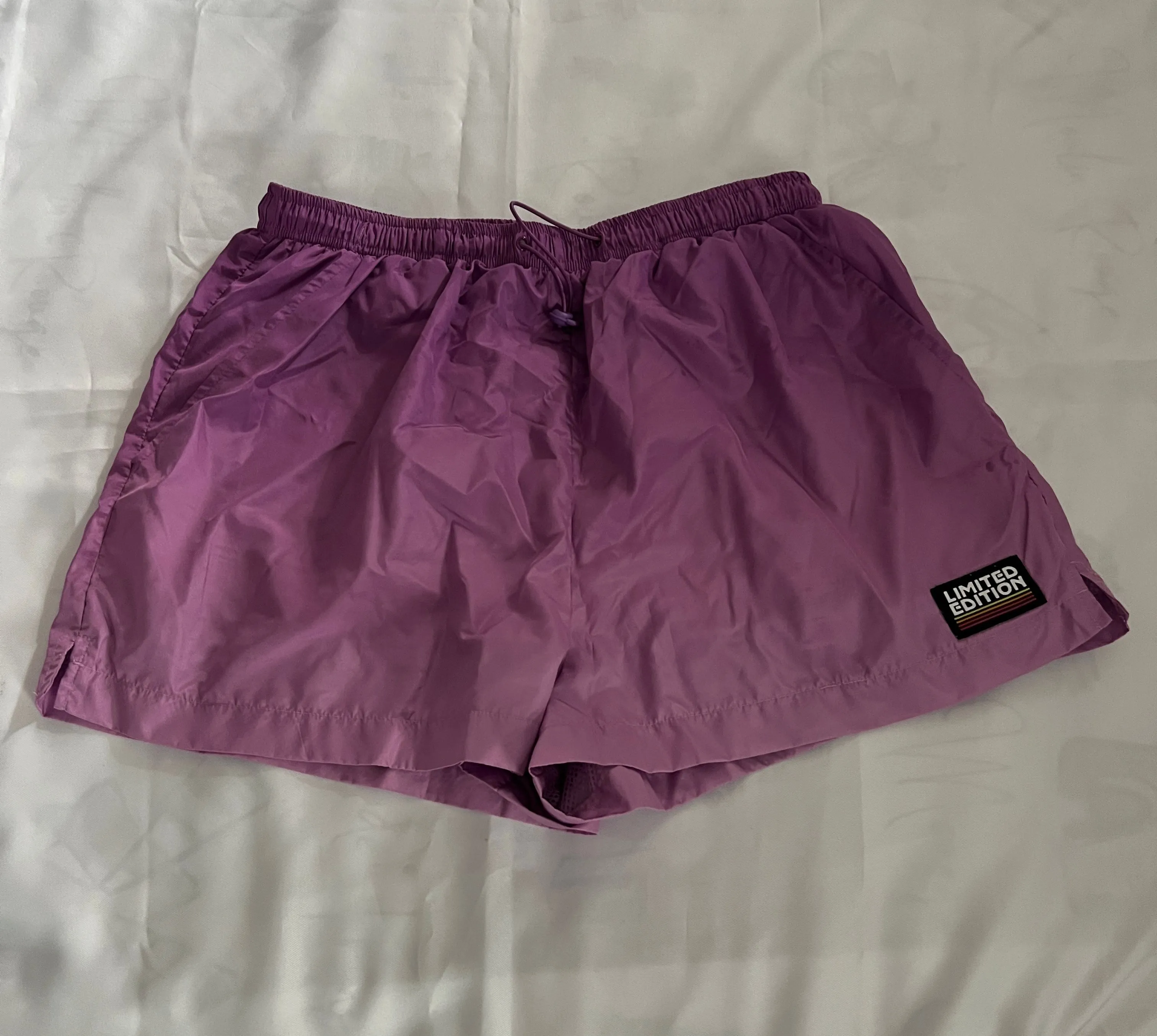 Product image for Men's Forever 21 Limited Edition Swim Shorts Size L