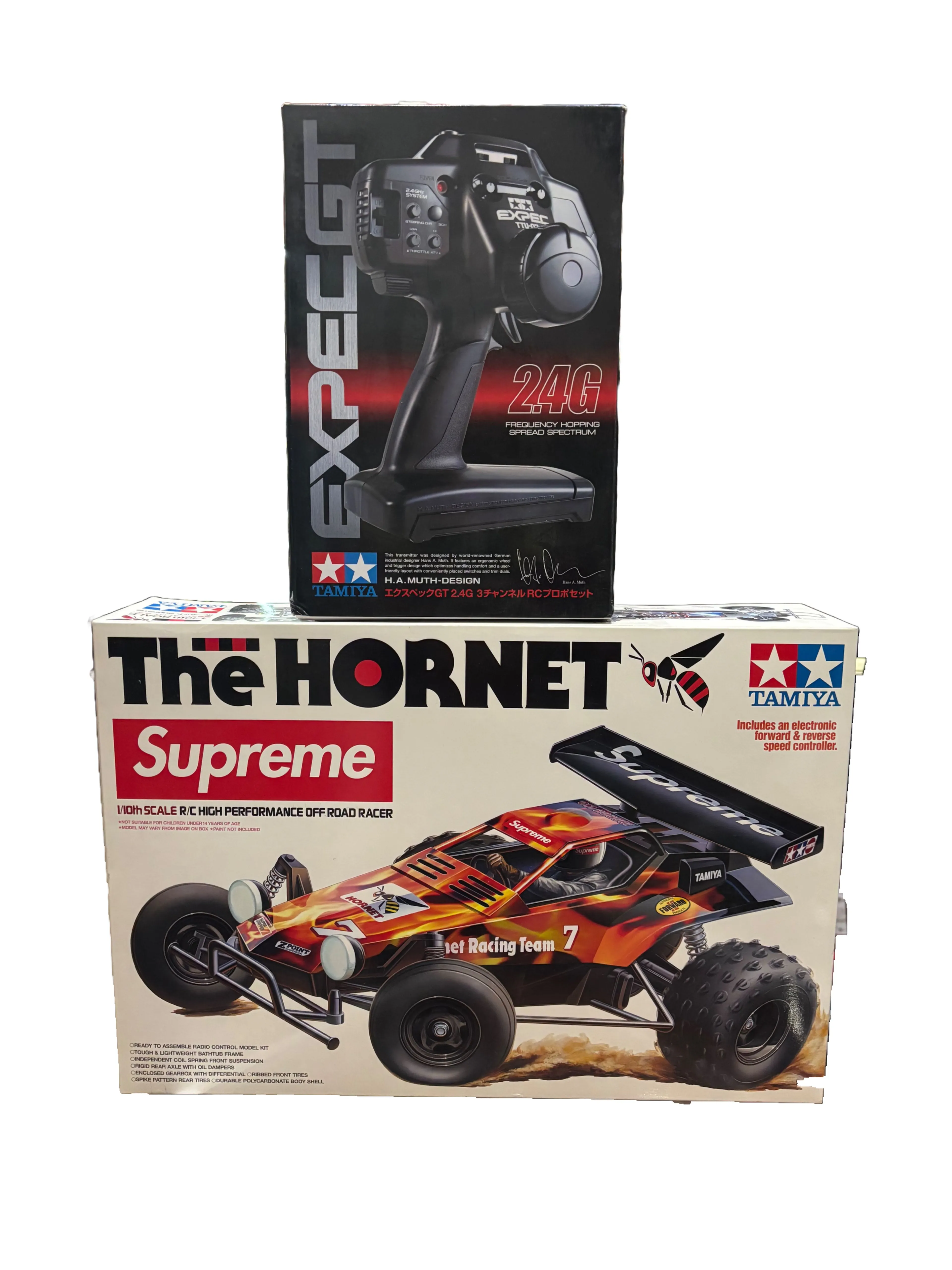 Product image for Supreme Hornet + Remote