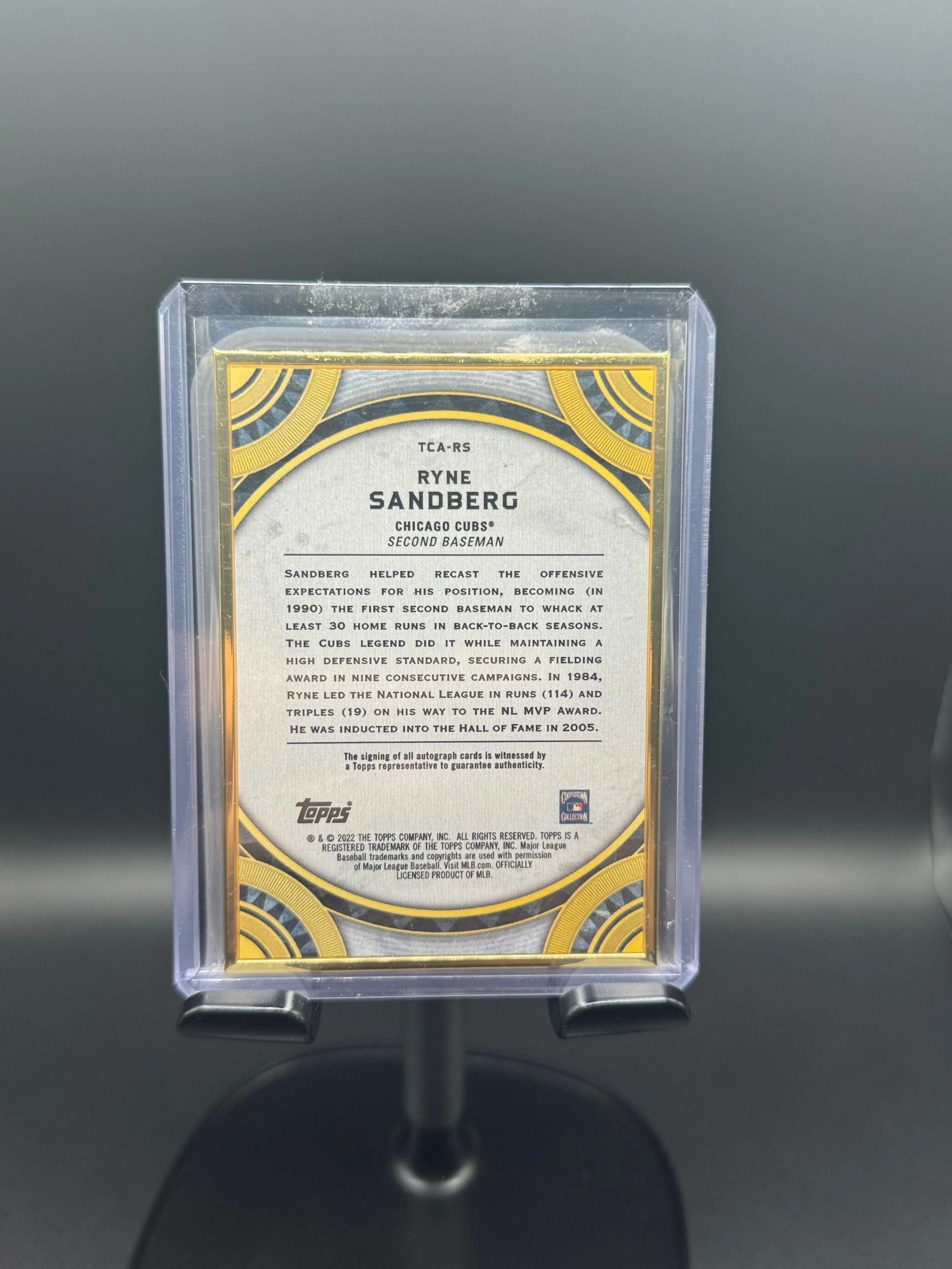 Listing Image Blurred Background