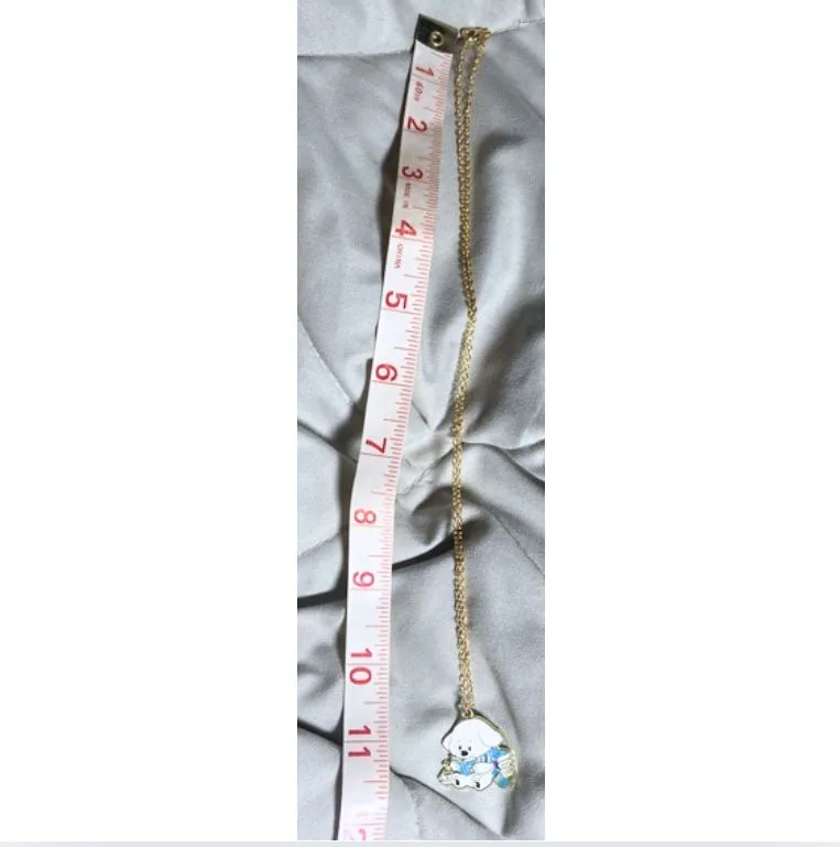 Listing Image Blurred Background