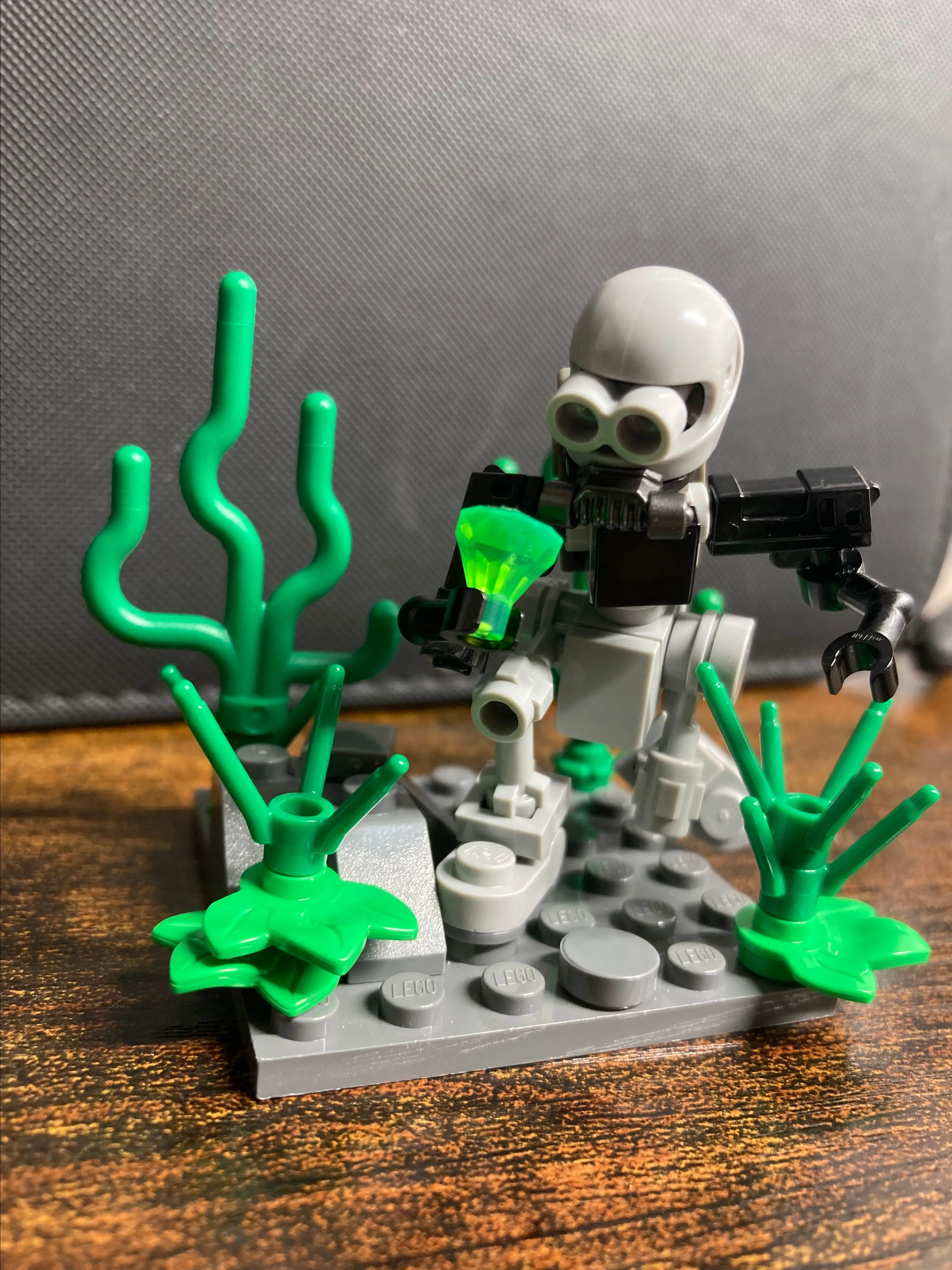 Product image for Beskar bot - moc