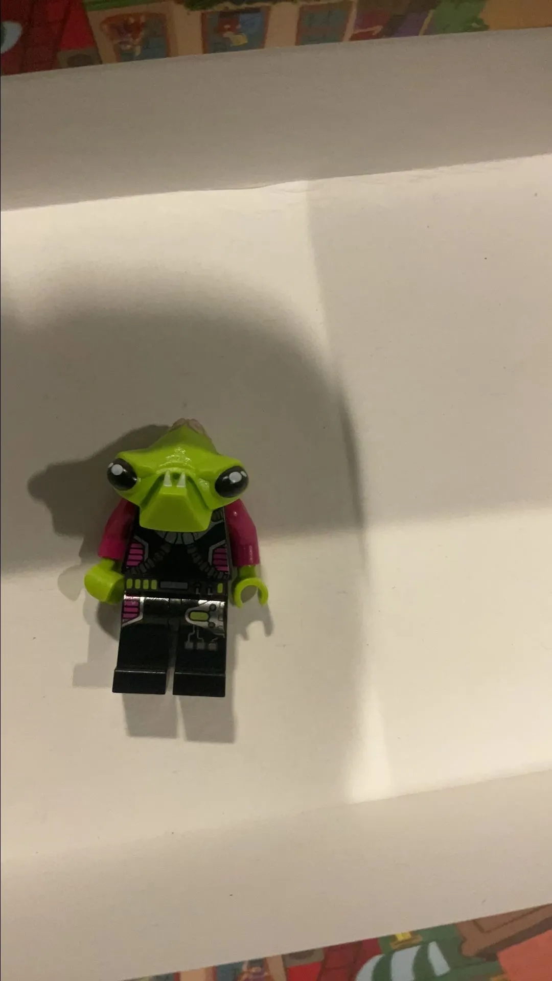Product image for Lego alien pilot ac002