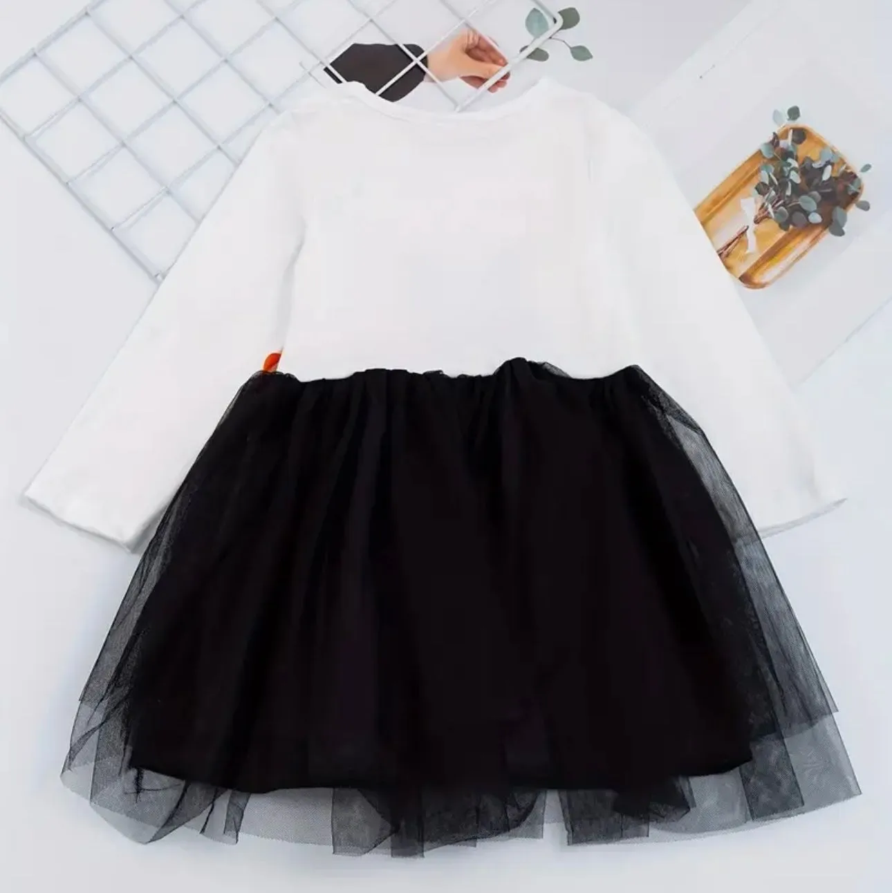 wool long sleeve dress Long-sleeved wool lace dress main image 0