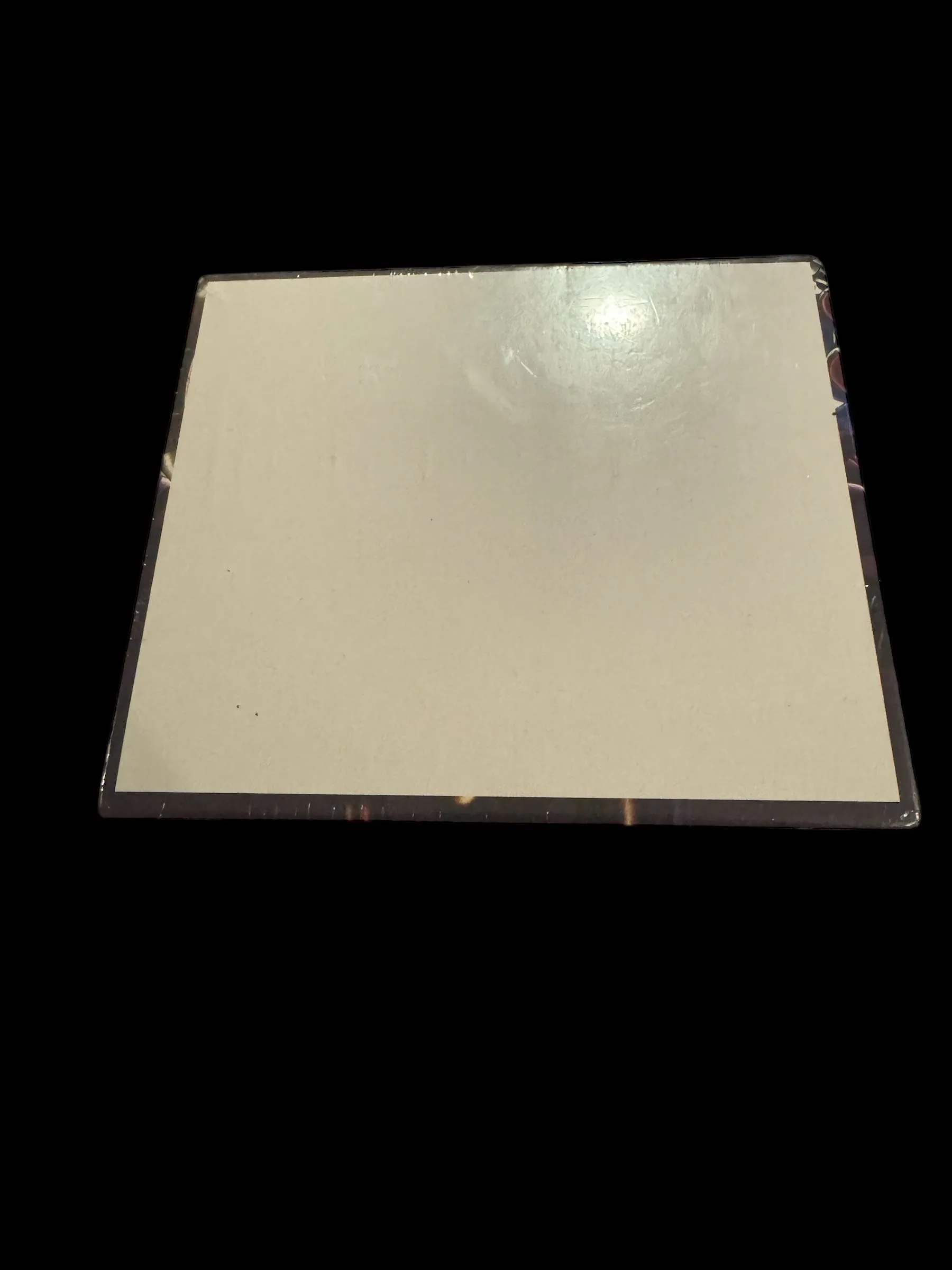 Listing Image Blurred Background