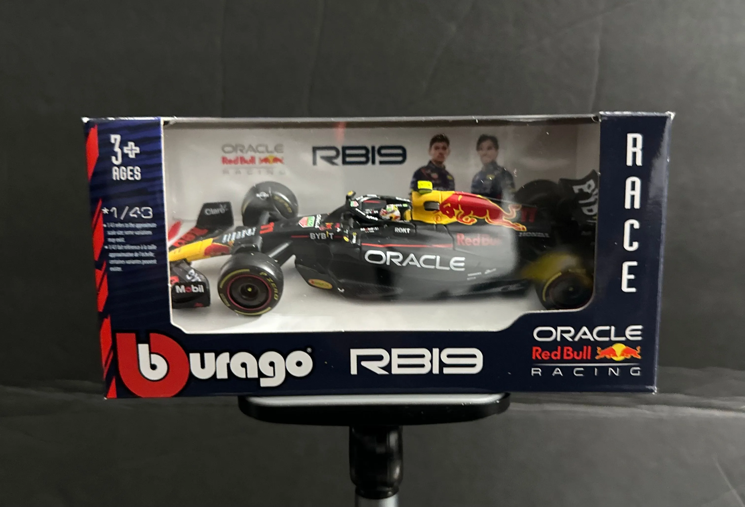 Product image for Burago RB19 Oracle Red Bull Racing 1:43 scale