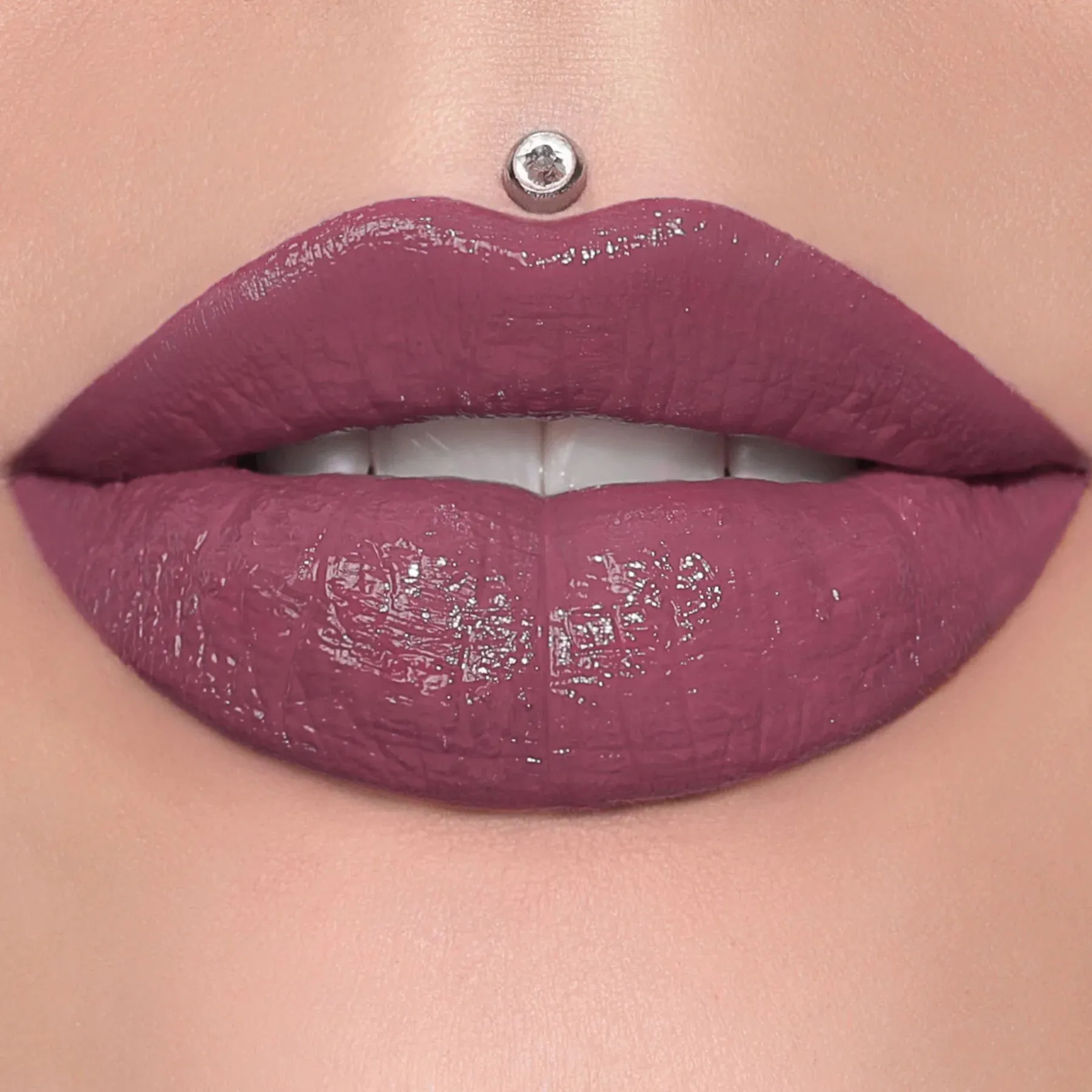 Product image for Jeffree Star Supreme Gloss - Improper