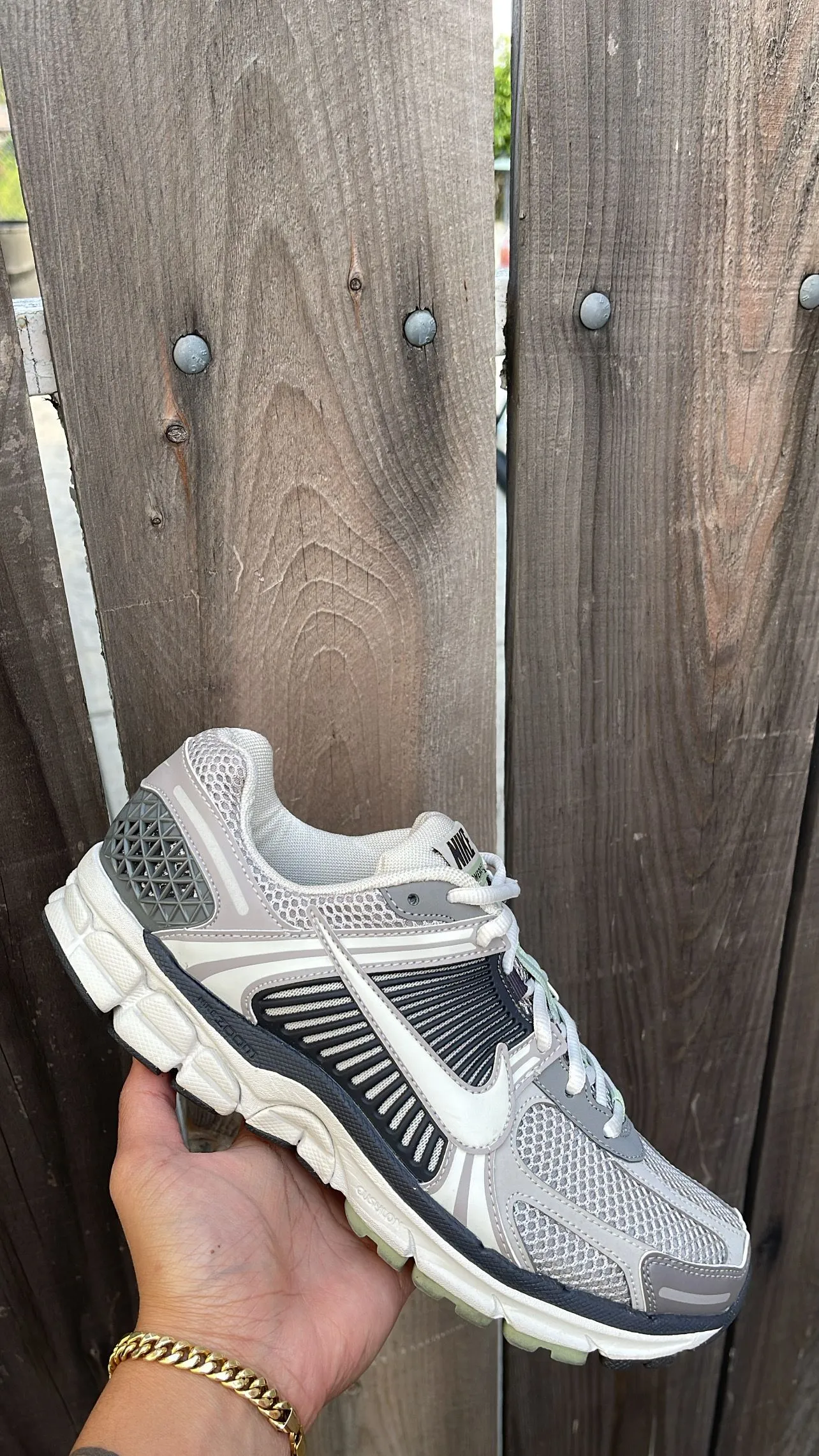 Product image for Nike Zoom Vomero 5