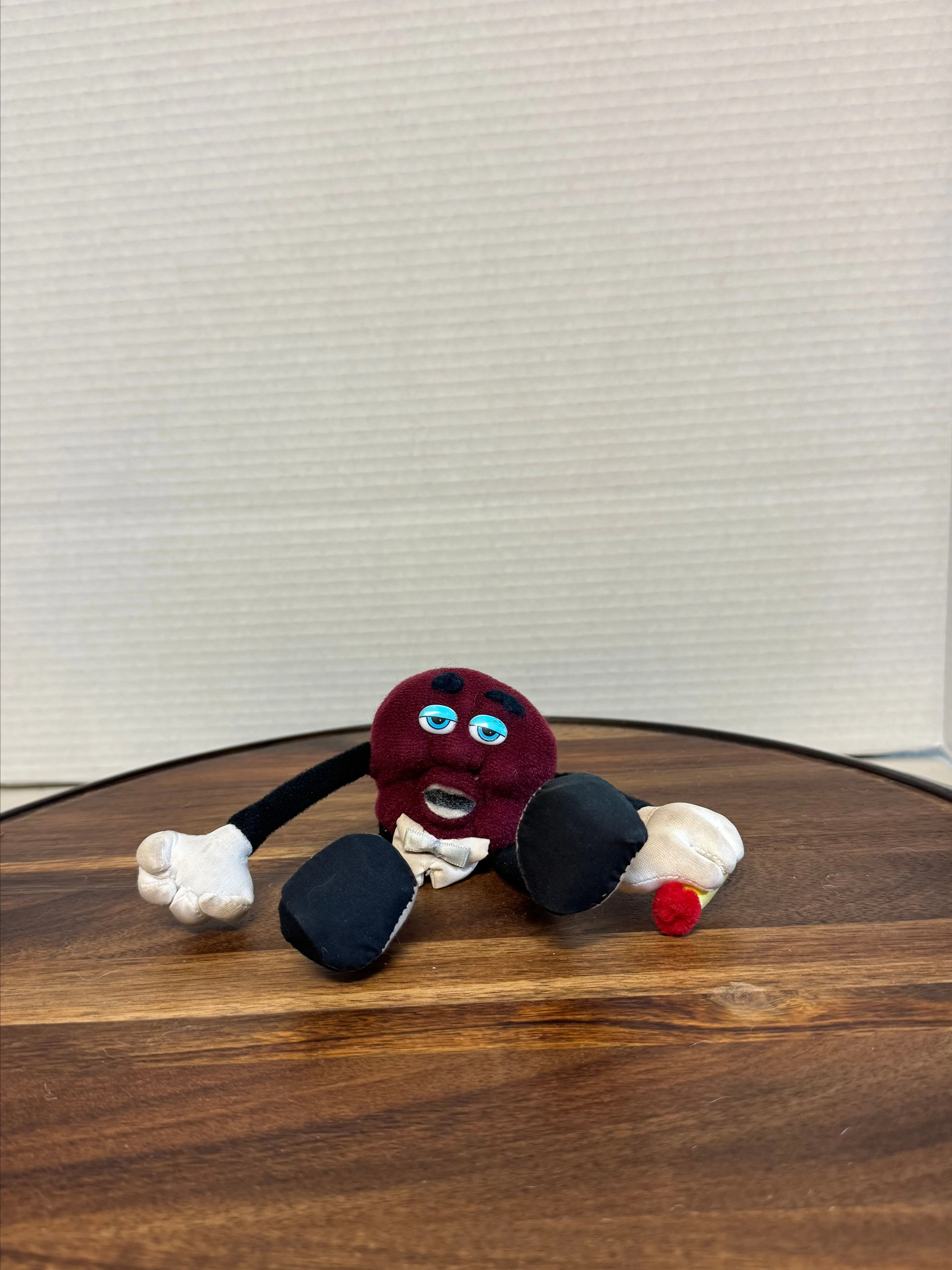 Listing Image Blurred Background