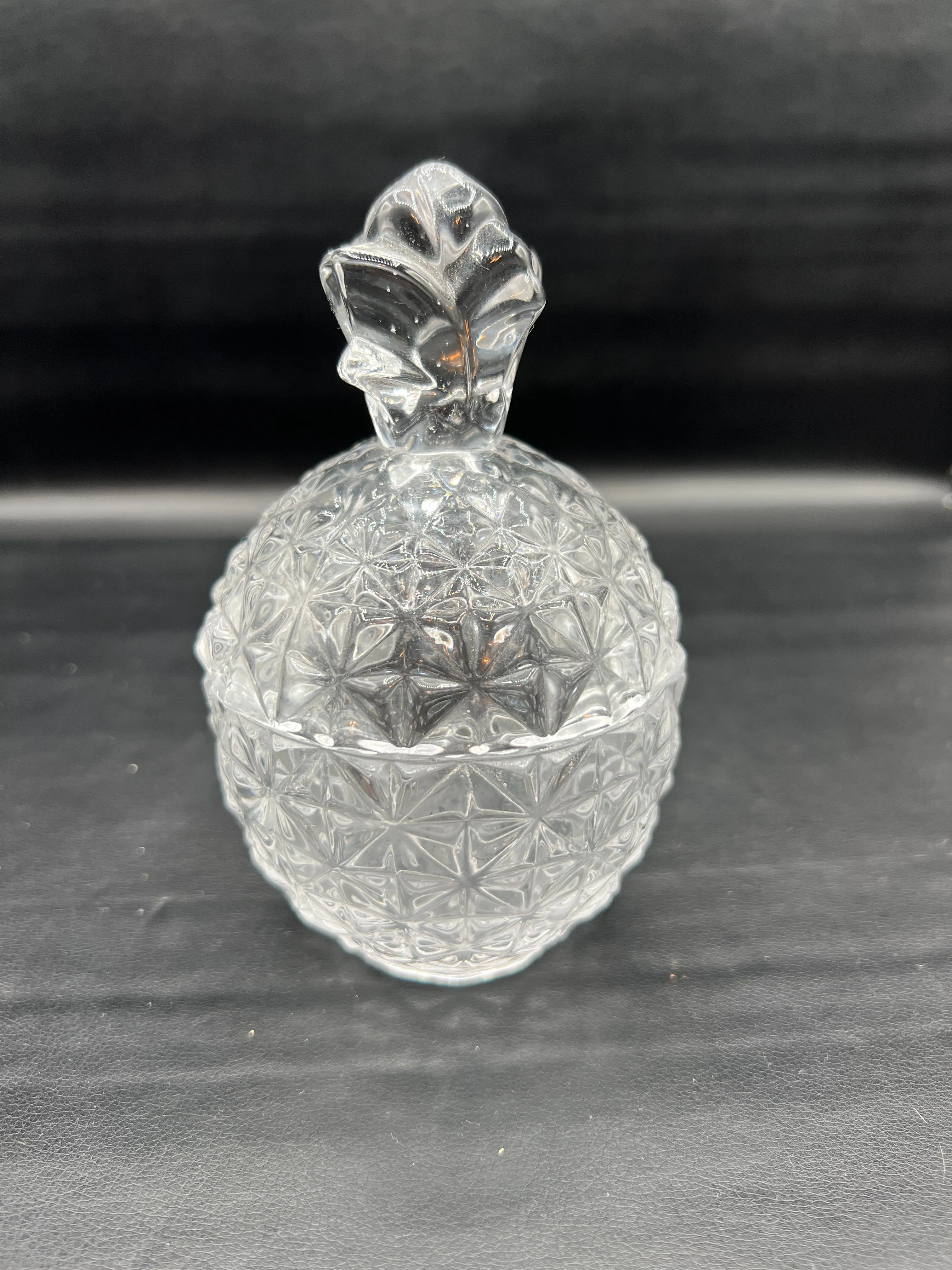 Product image for Shannon Crystal by Godinger Hospitality Covered Dish Pineapple