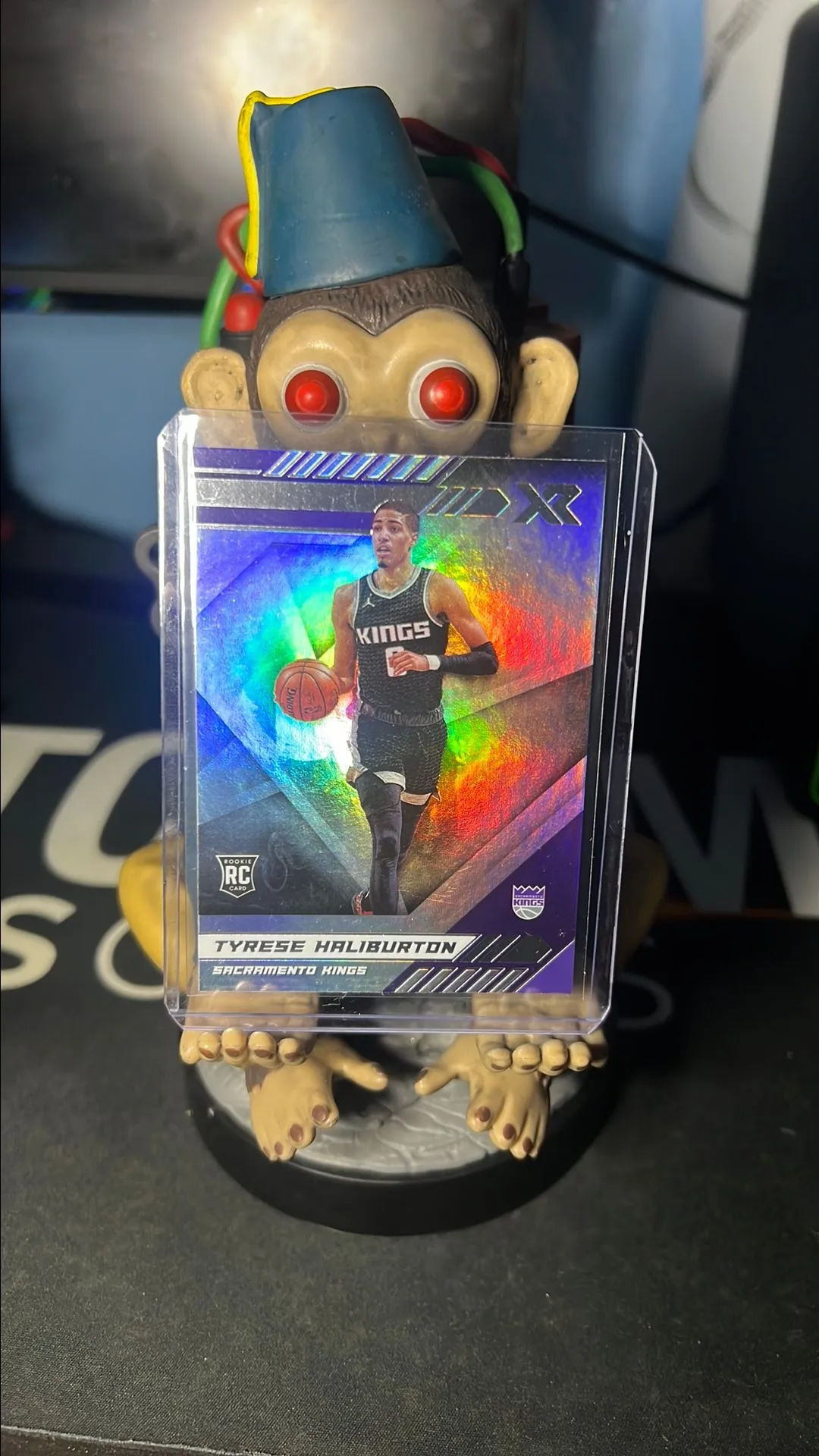 Product image for 2020-21 Tyrese Halliburton Panini Chronicles XR Basketball #291 RC Kings Rookie