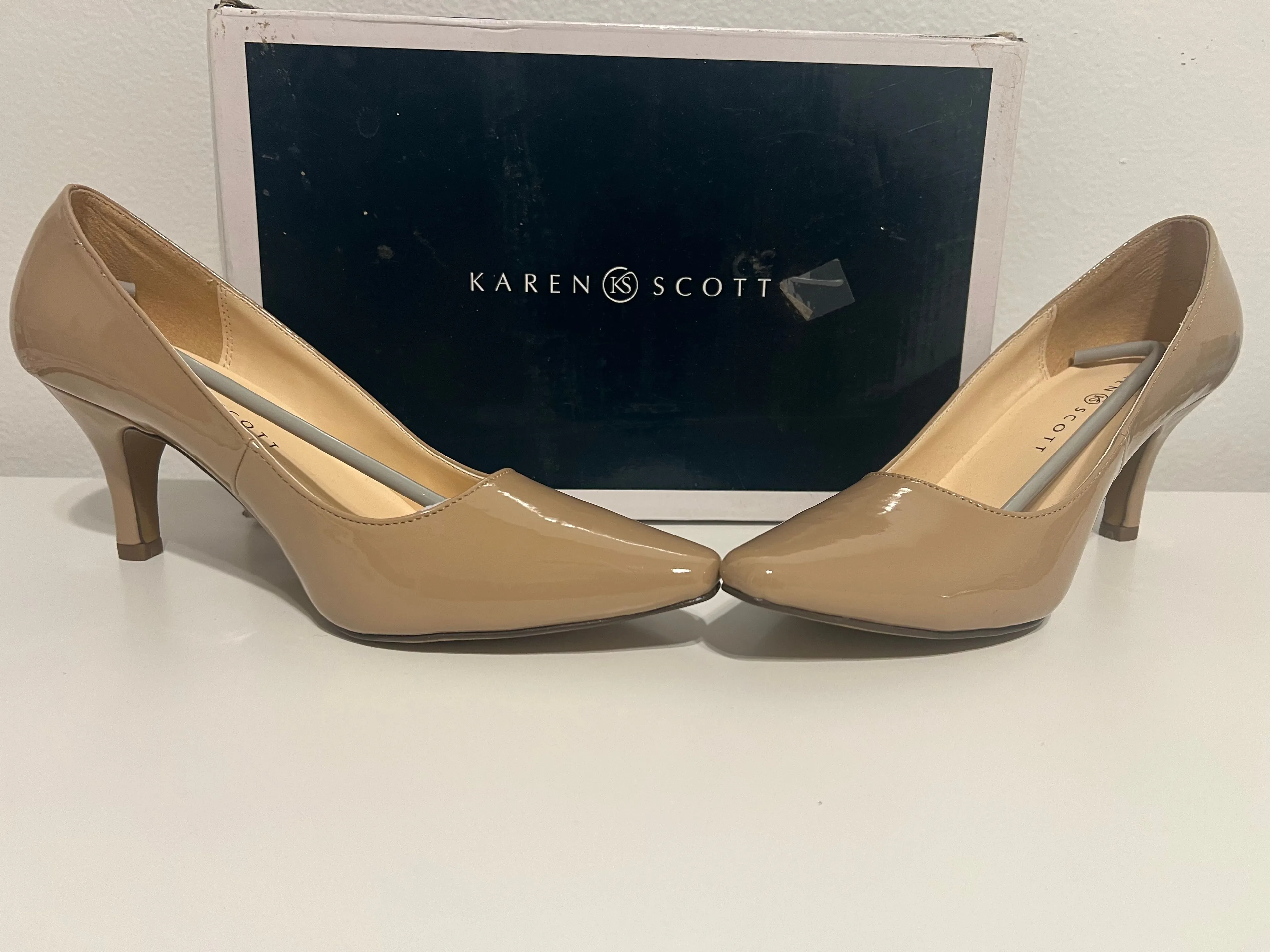 Product image for Karen Scott 👠