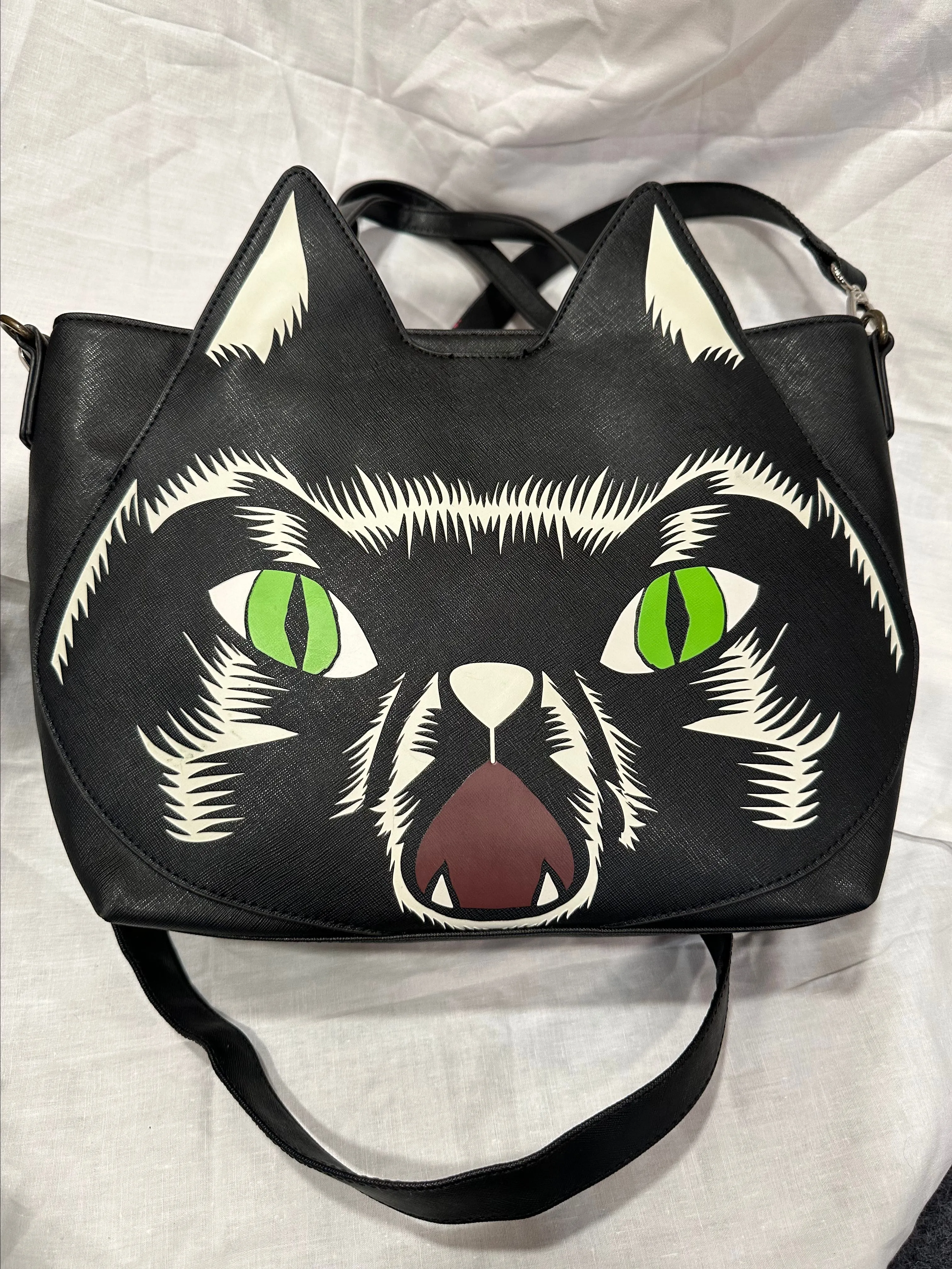 Product image for Loungefly Hocus Pocus Binx Purse Tote Crossbody Bag Disney Black Cat NWOT Witches