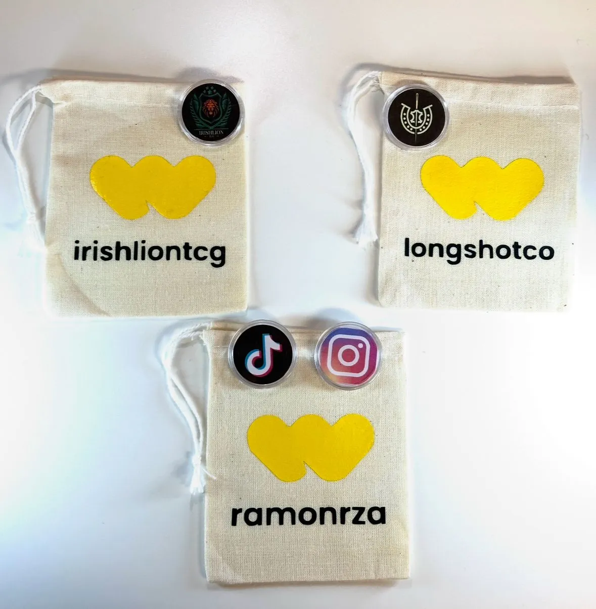 Product image for Link Coin + Bag