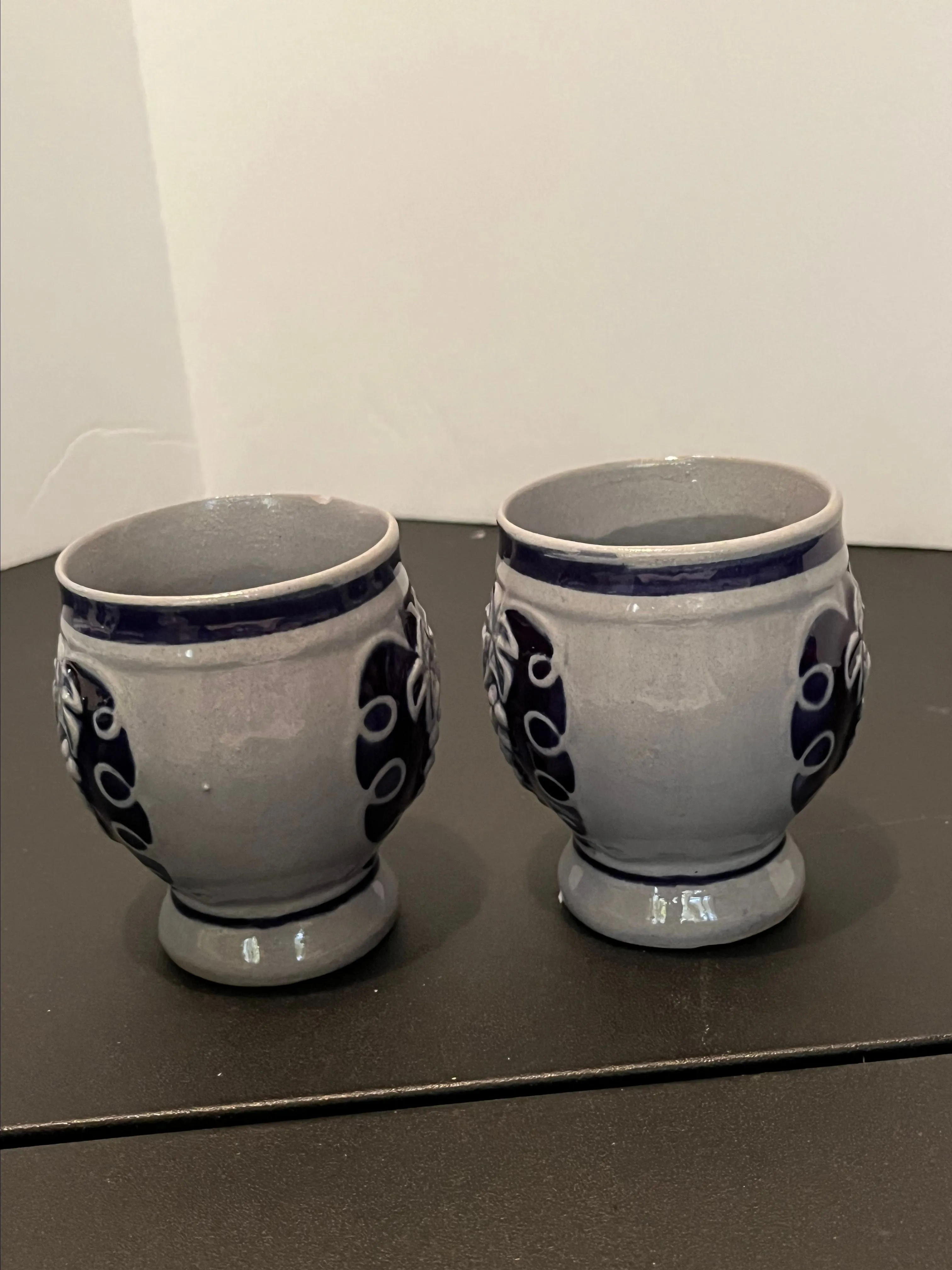 Listing Image Blurred Background