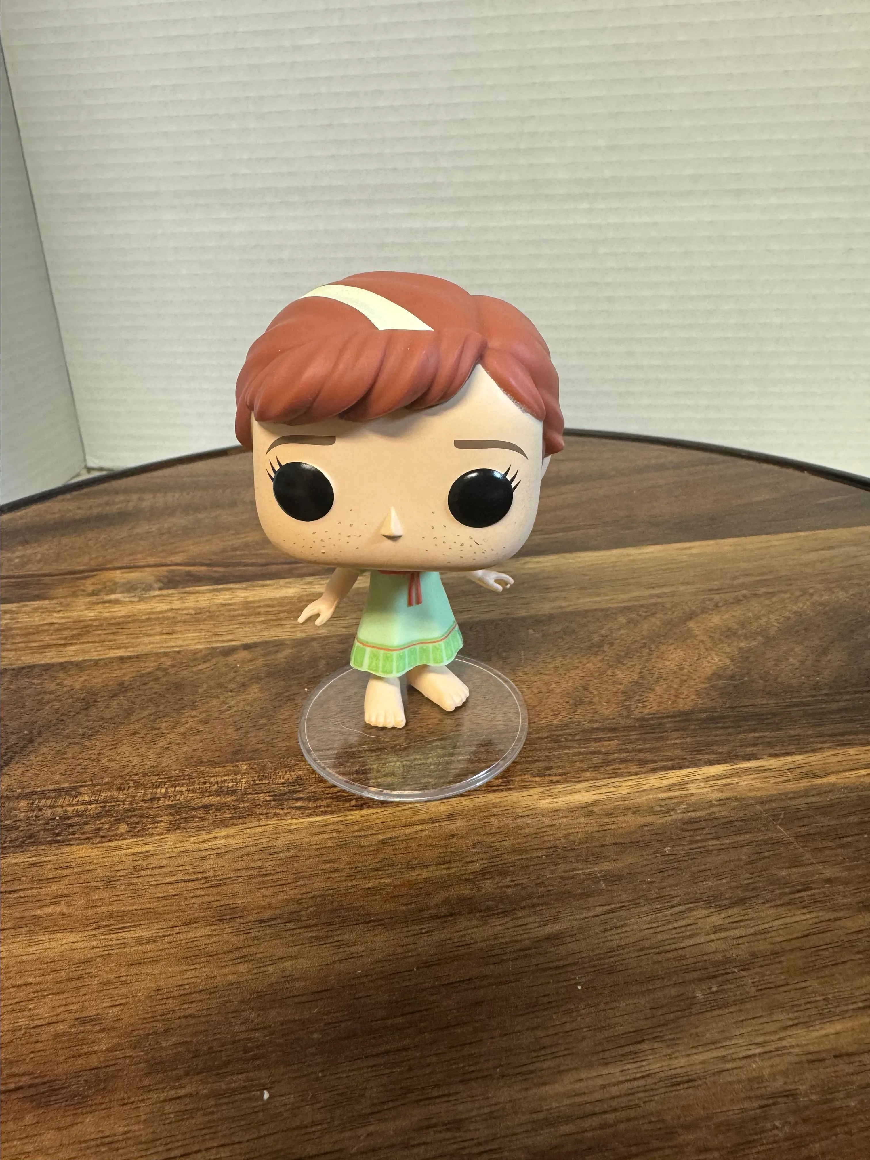 Product image for Funko pop Disney, frozen two Young Anna out of box