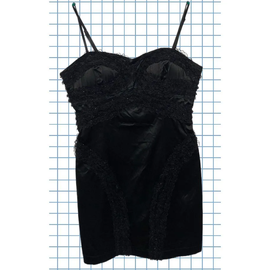 Product image for 𝚋𝚕𝚊𝚌𝚔 𝚐𝚘𝚝𝚑 𝚍𝚛𝚎𝚜𝚜