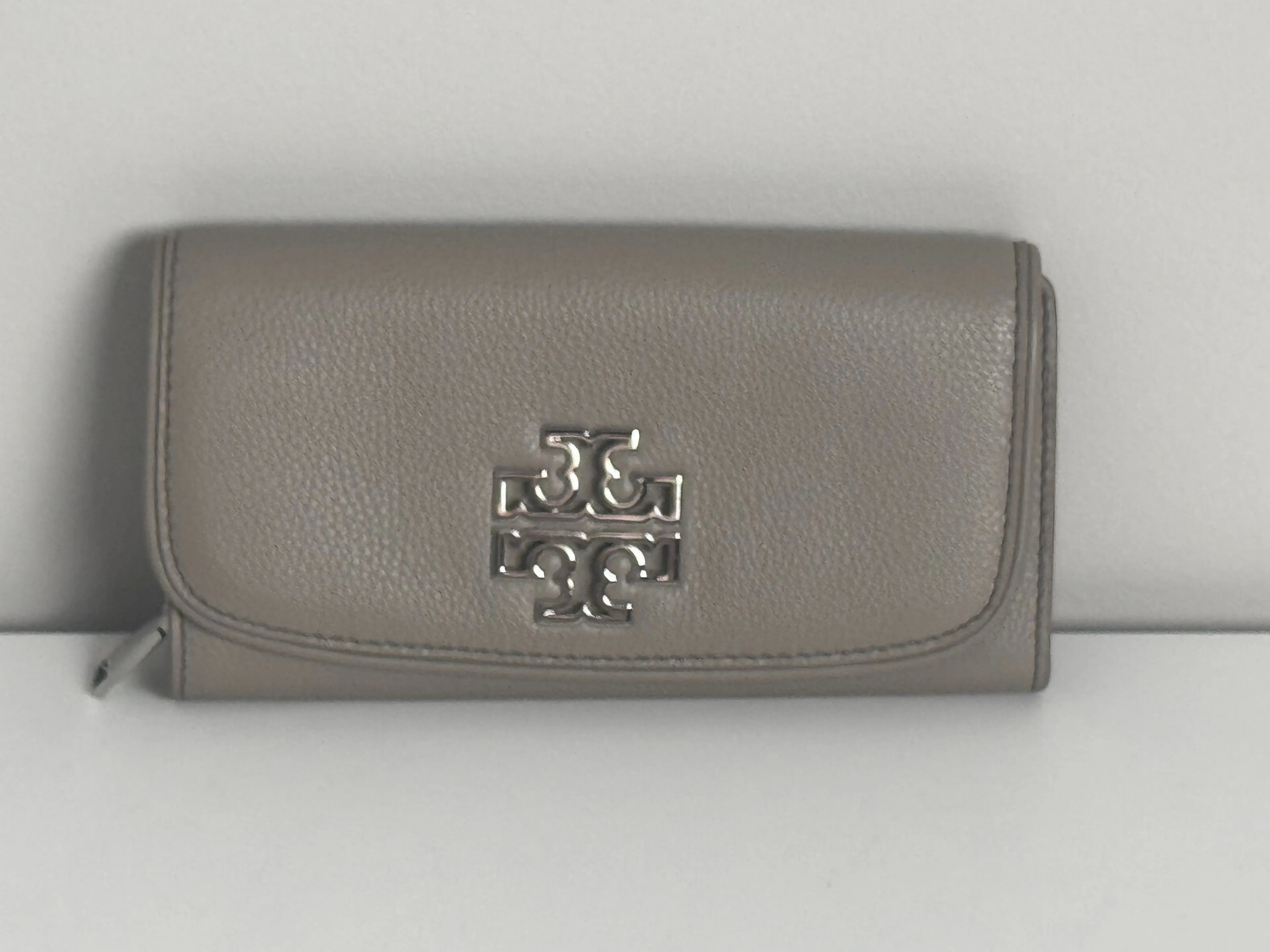 Product image for Tory Burch Continental wallet