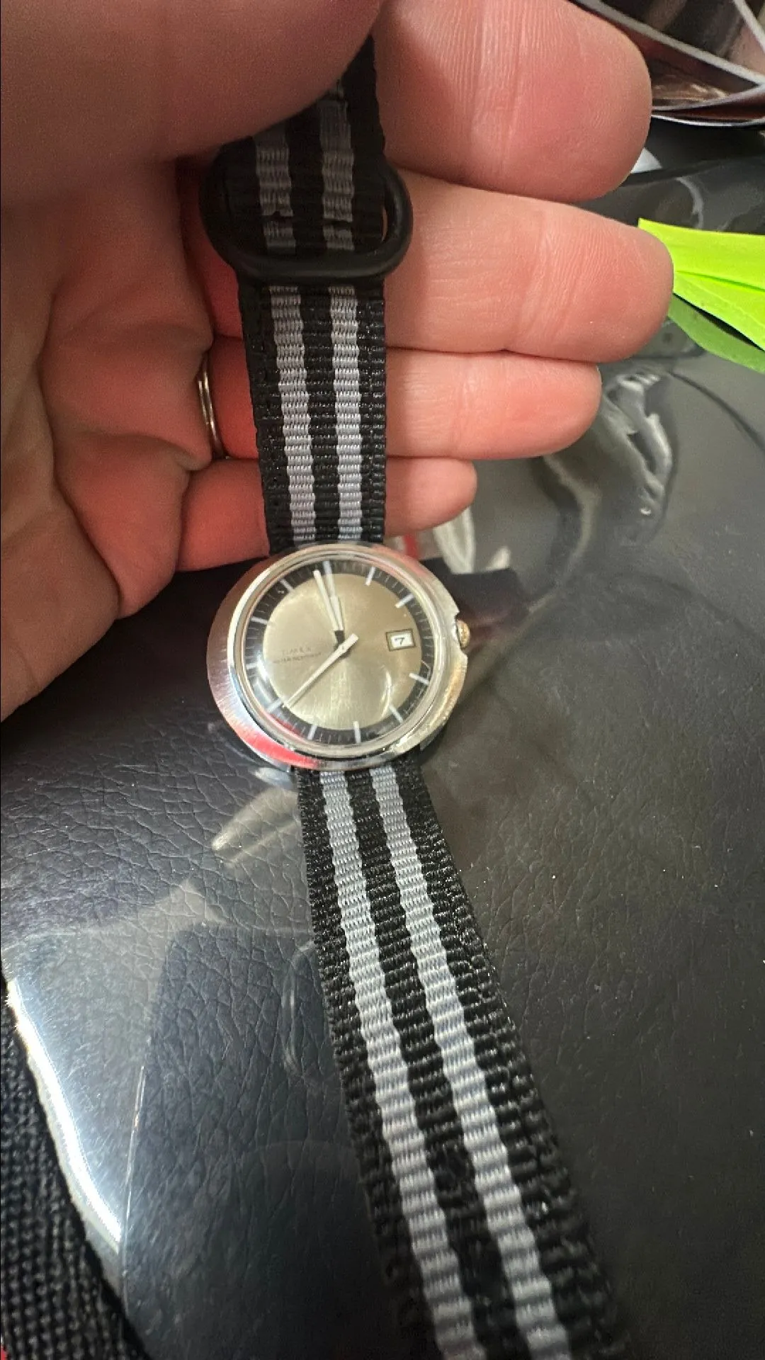 Product image for Timex UFO nklaer