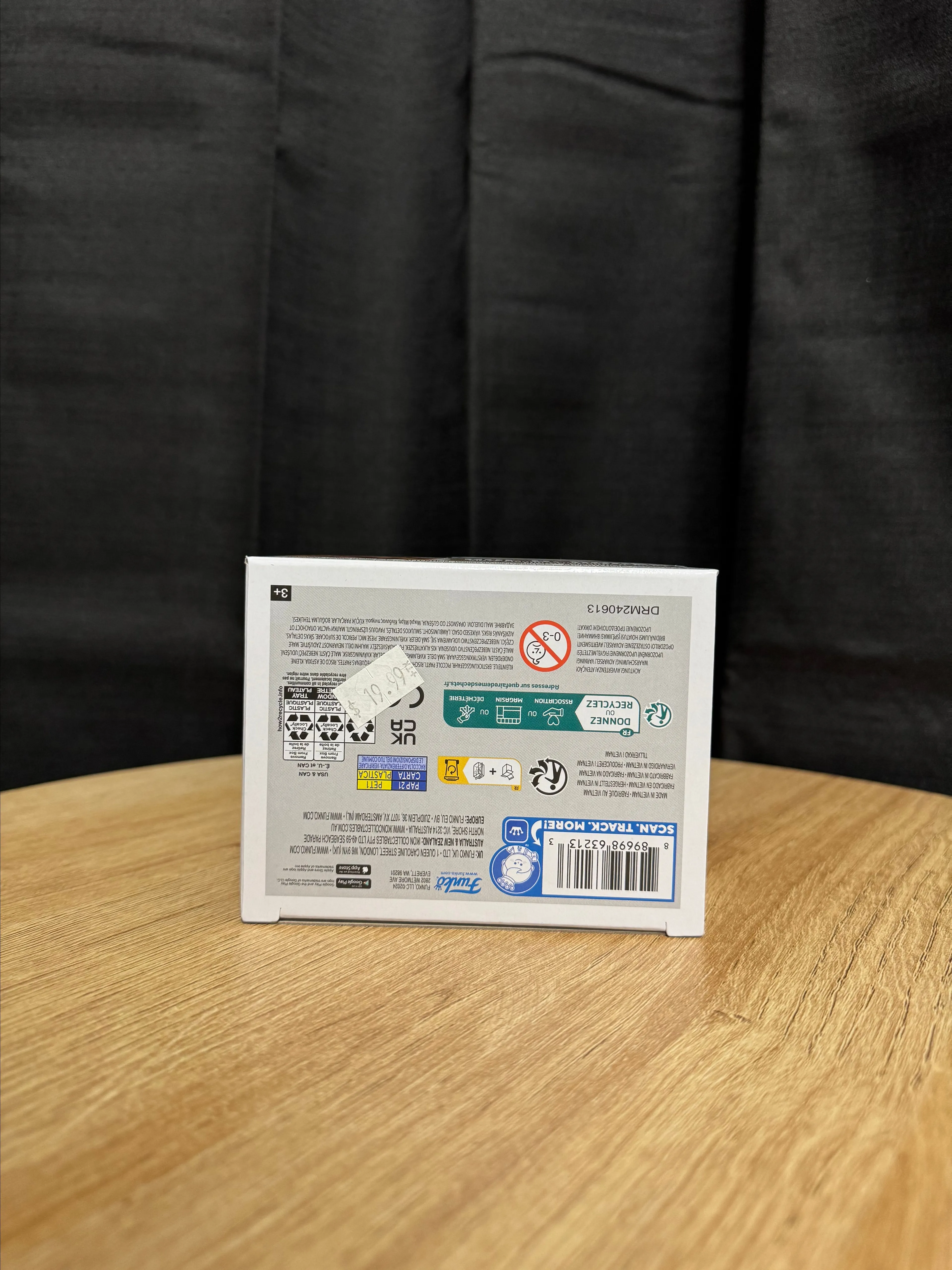 Listing Image Blurred Background