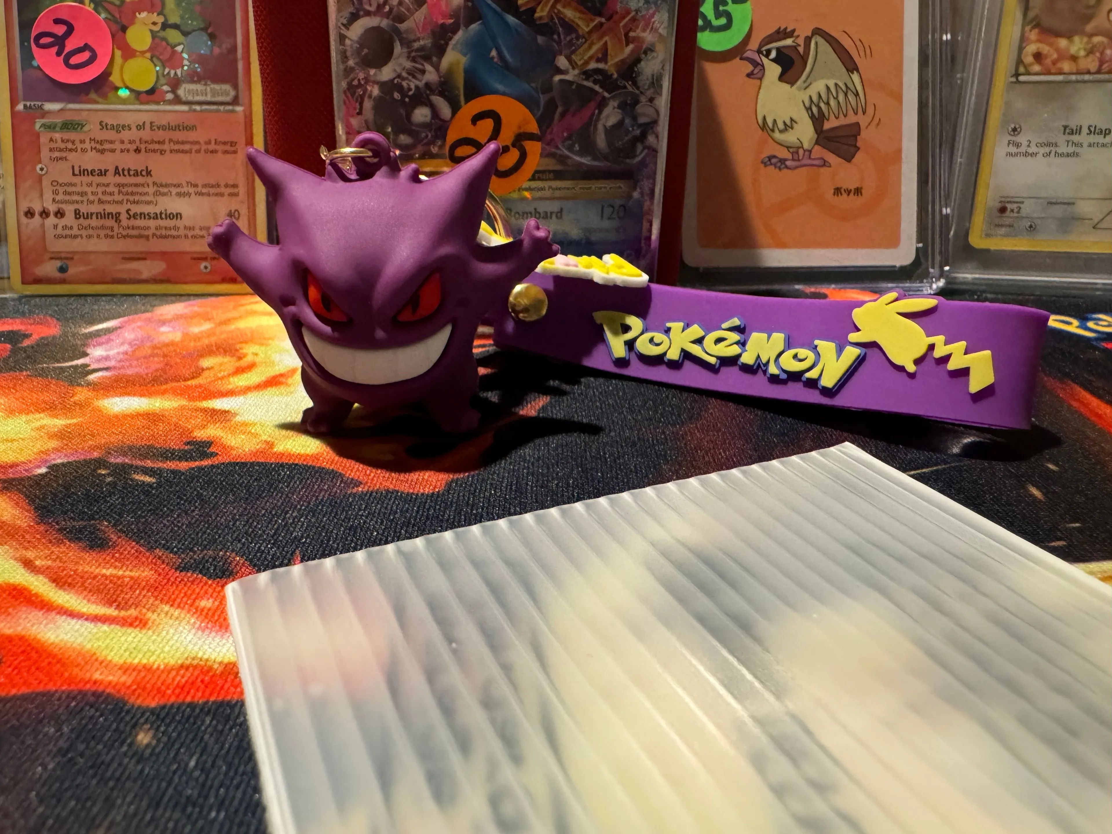 Product image for Gengar vinyl keychain