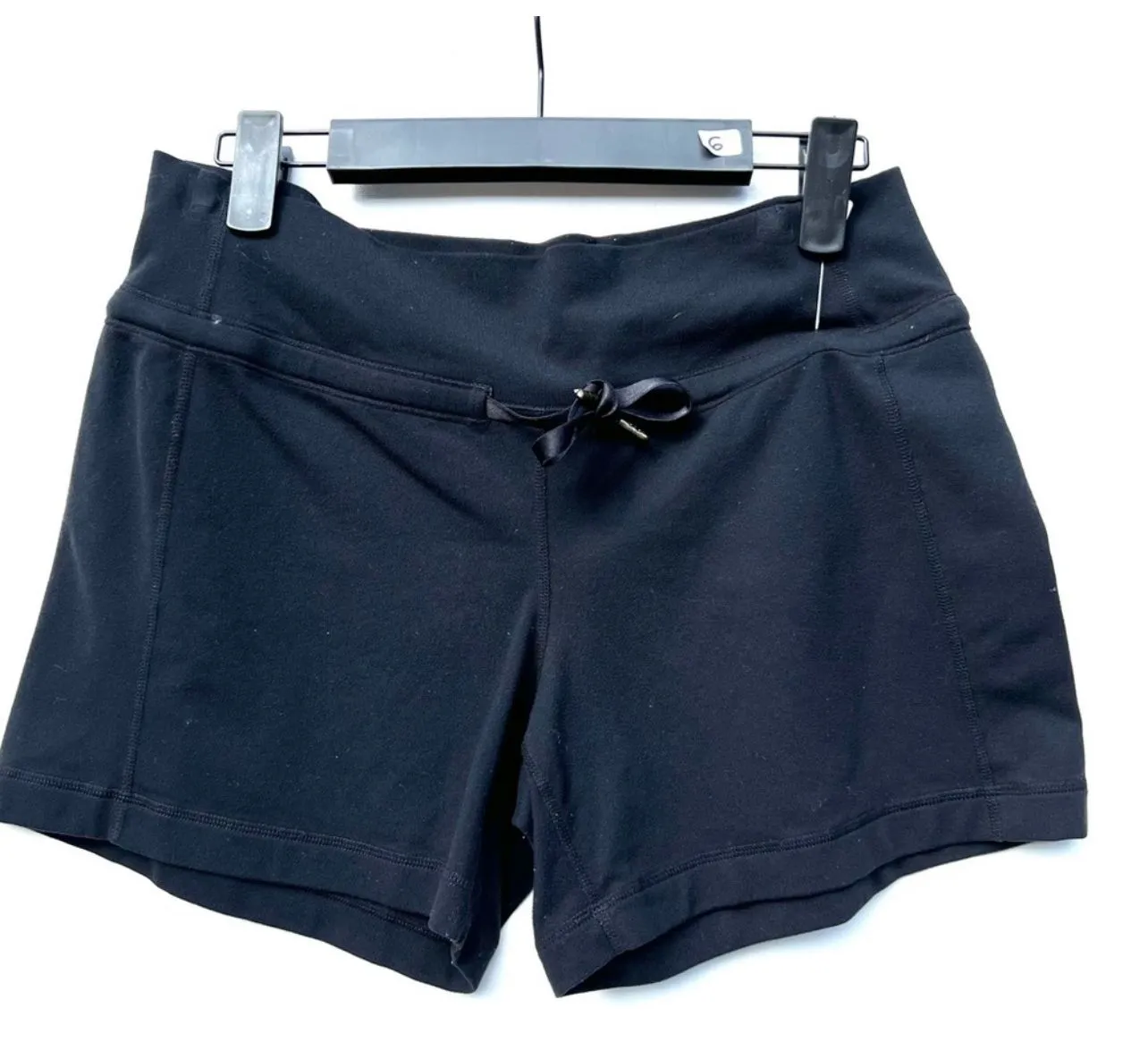 Product image for Lululemon  black shorts size 6