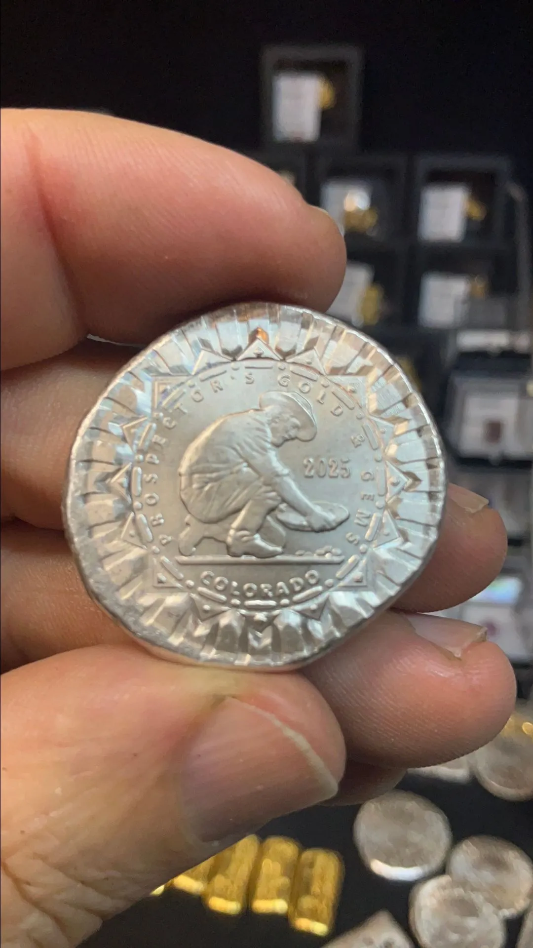 Product image for 1/2 oz silver prospector round 2025