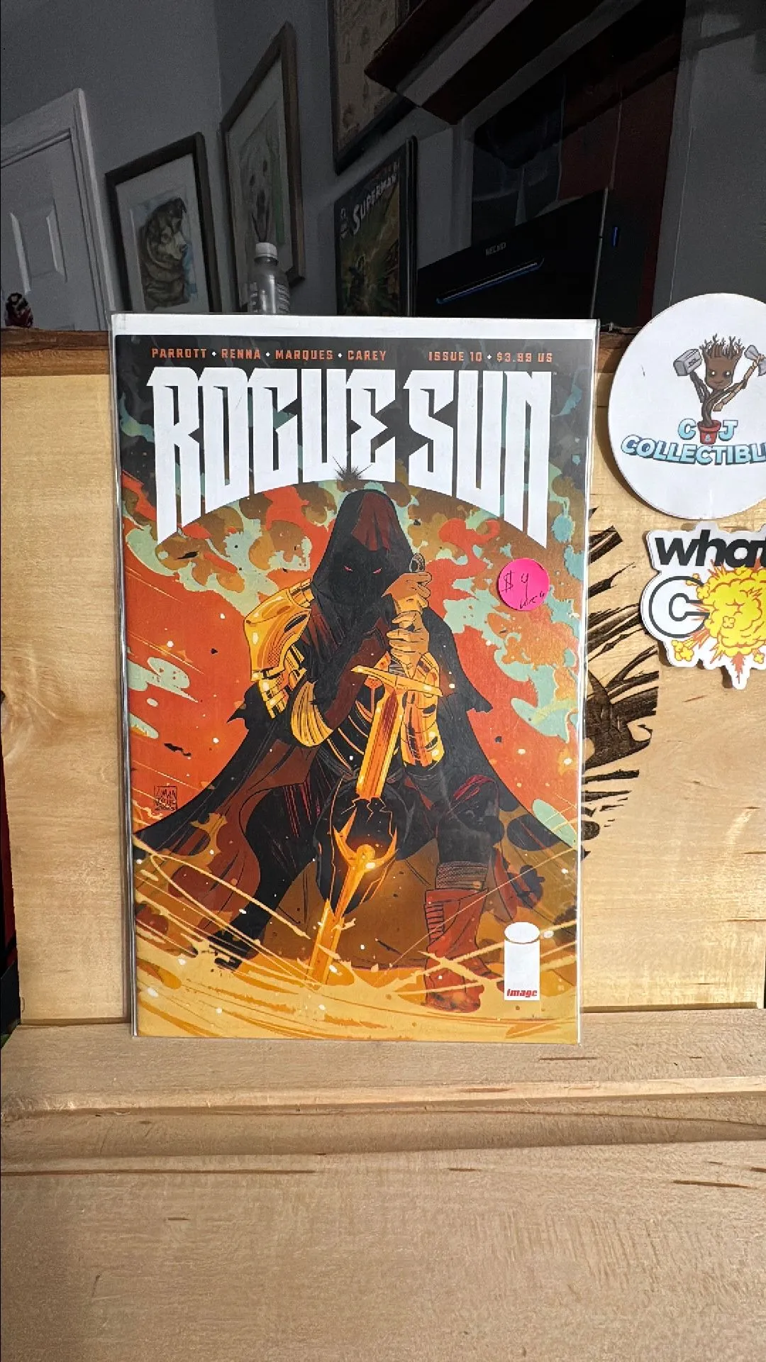 Product image for Rogue Sun #10 🔑 (Luana Vecchio Cover), FMV $4💰🤑