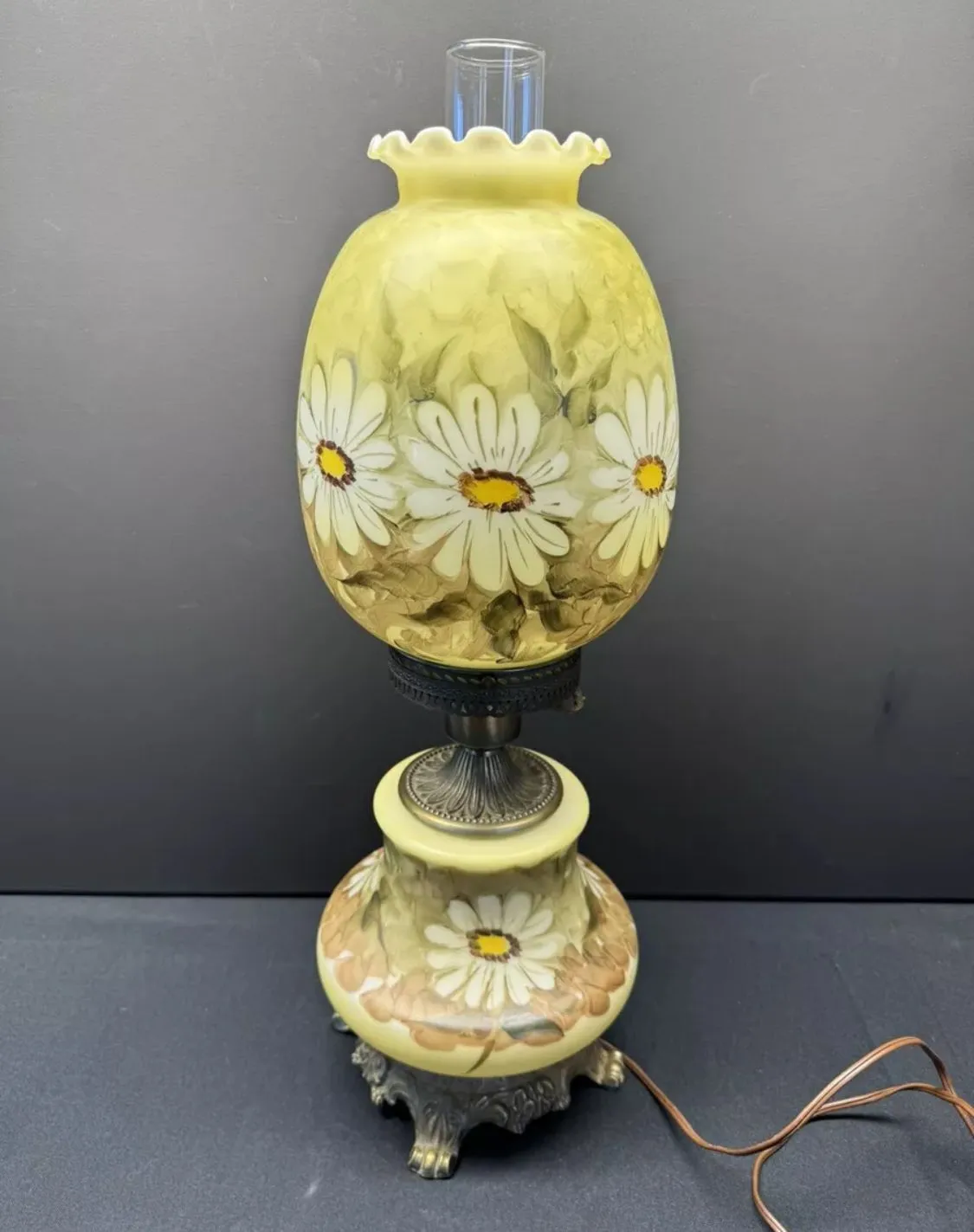 Product image for Vtg Gone With The Wind Hand Painted Parlor Oil Lamp Victorian Floral GWTW  23”