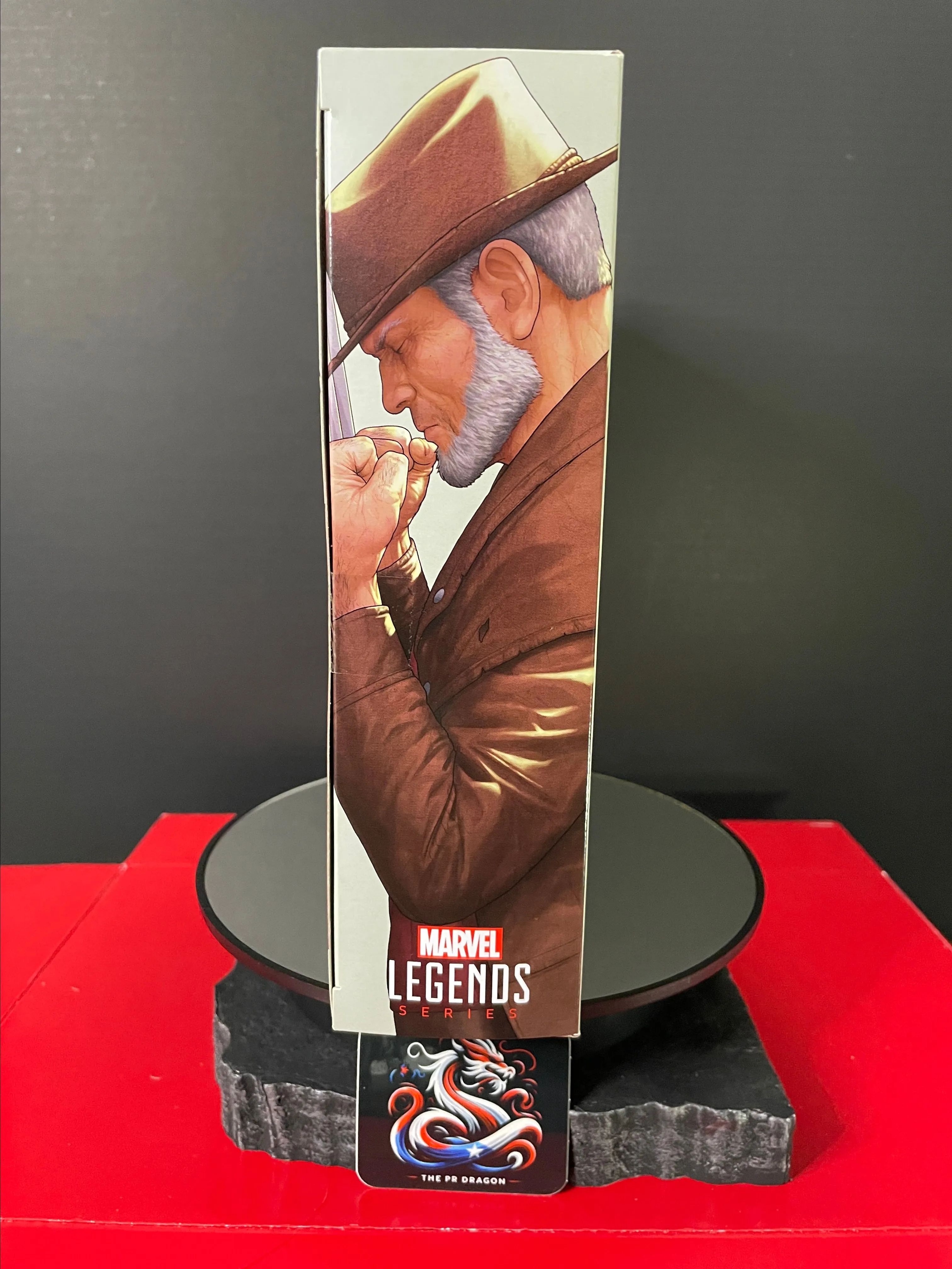 NEW OLD MAN LOGAN MARVEL LEGENDS LOGAN & HAWKEYE SET (LOGAN