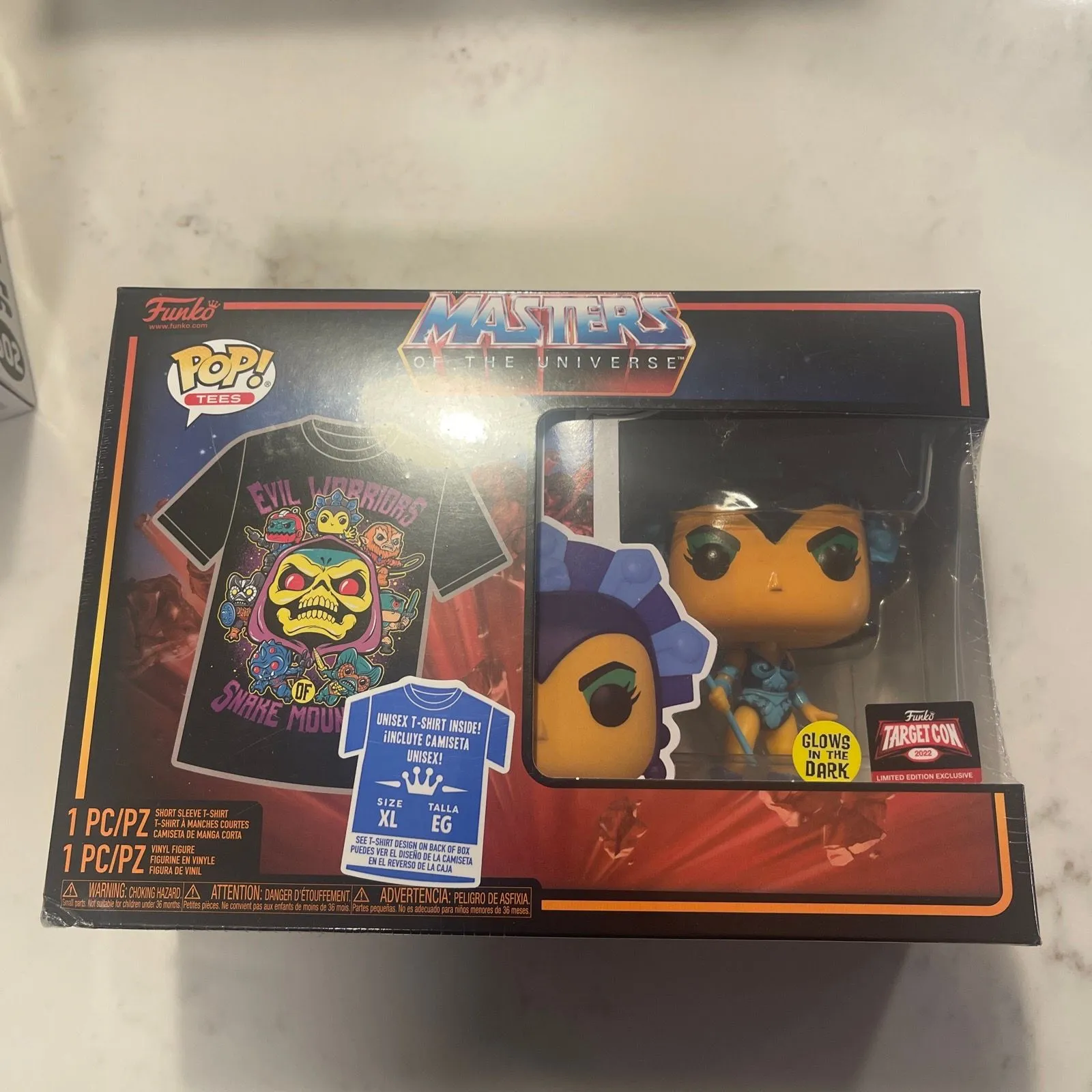 Product image for Funko Evilyn Gitd and XL shirt target con