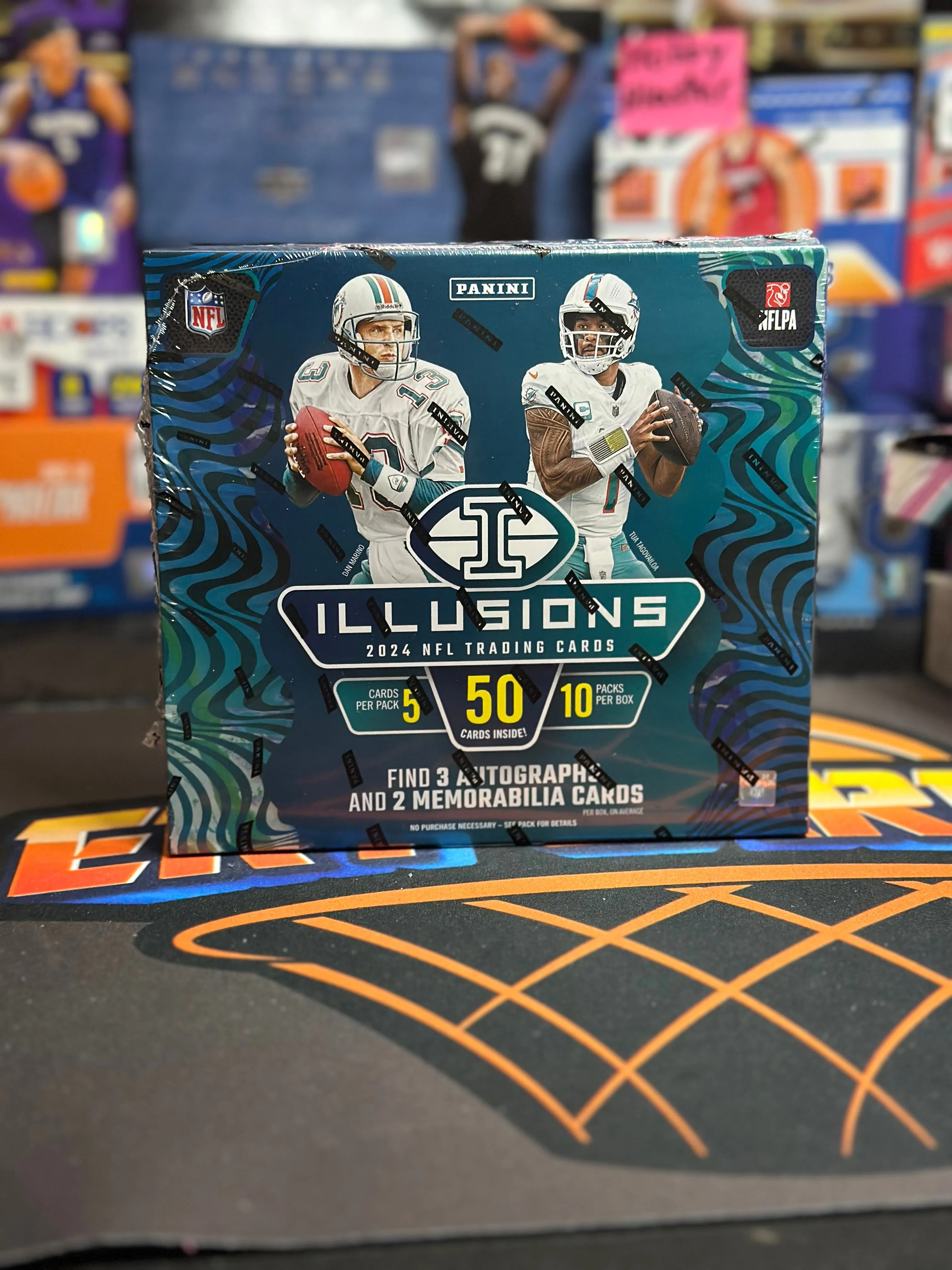 Product image for 1 2024 Illusions Football Hobby Pack(1 Memorabilia Live)
