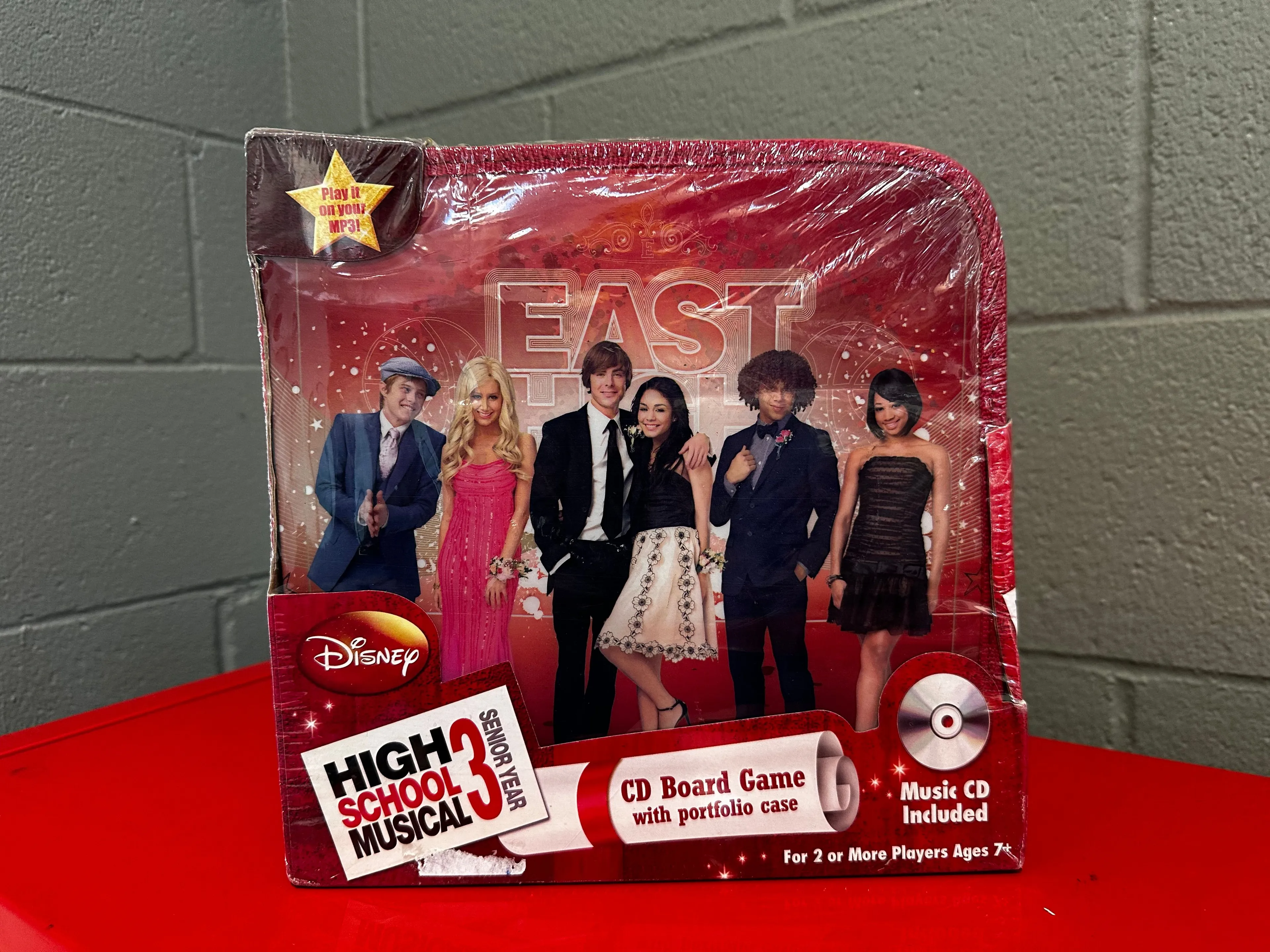 Product image for NEW Disney High School Musical 3 Senior Year CD Board Game with Portfolio Case