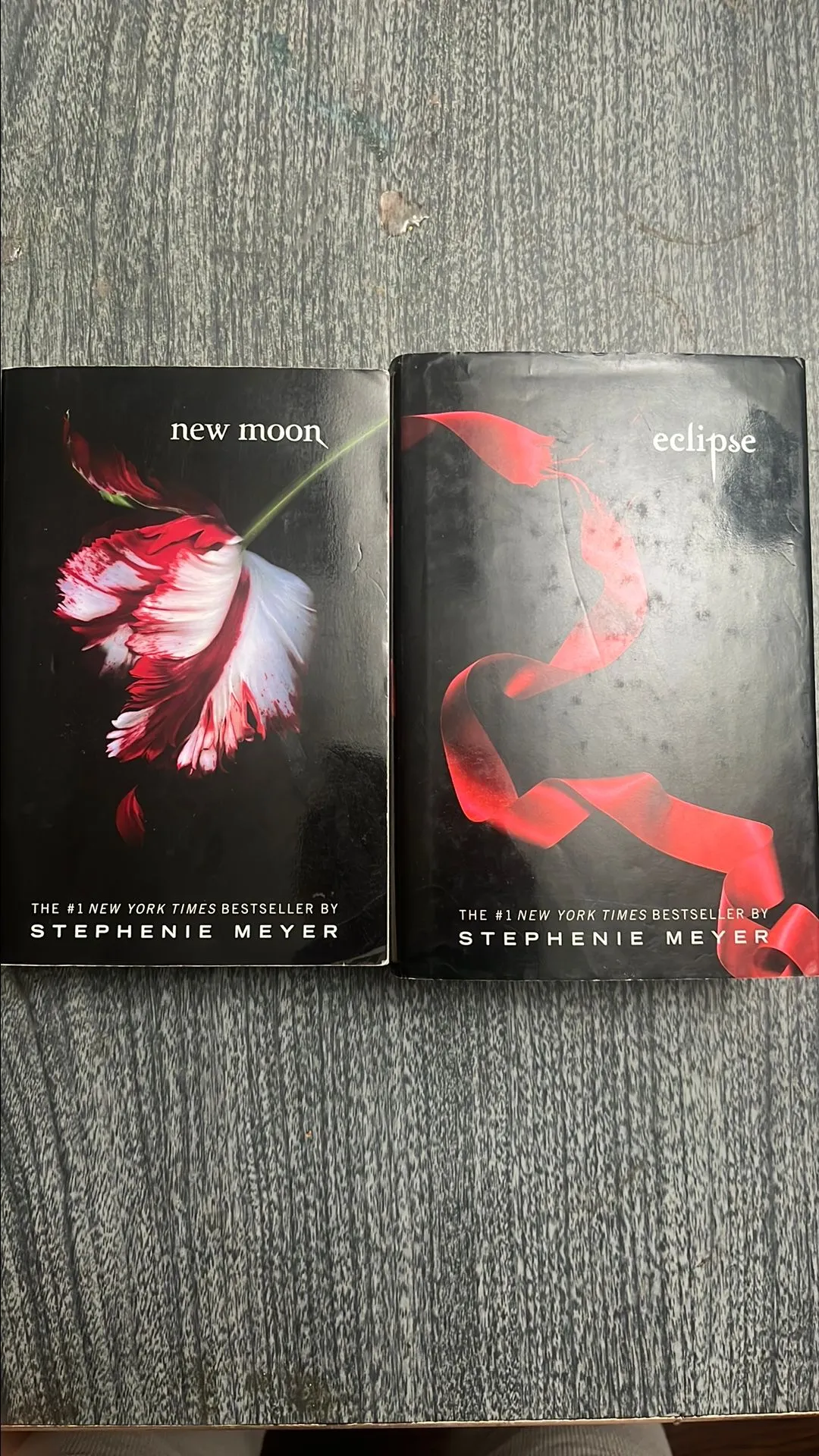Product image for Twilight Series Lot - Bk 2 & Bk 3 - New Moon & Eclipse