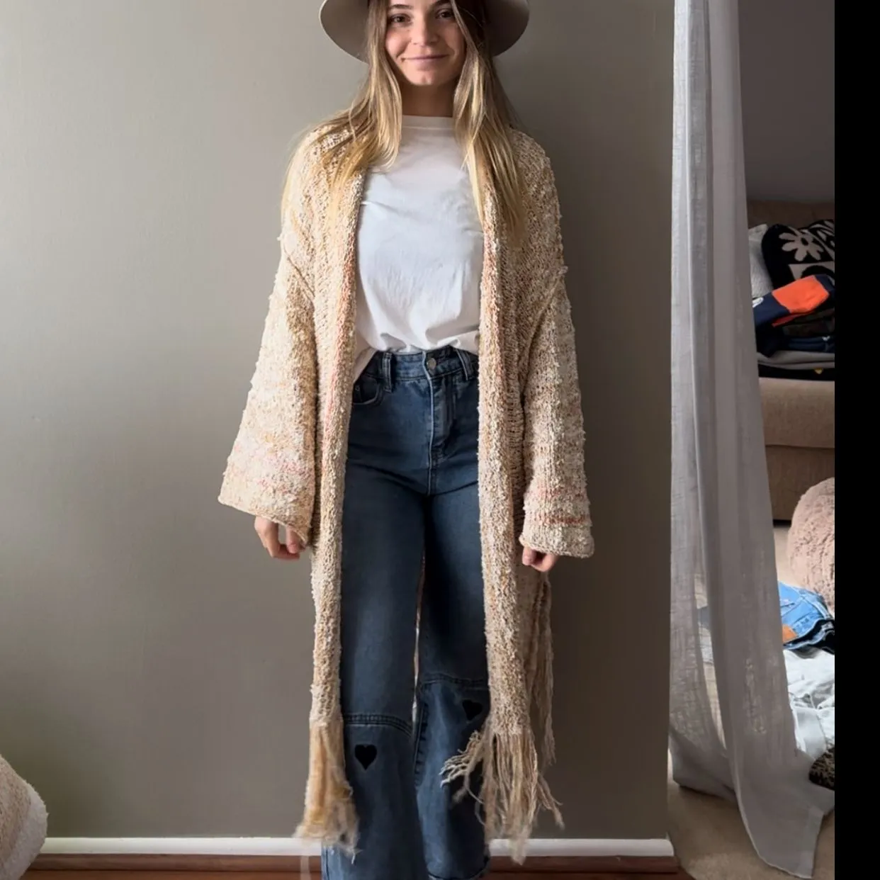 Listing Image Blurred Background