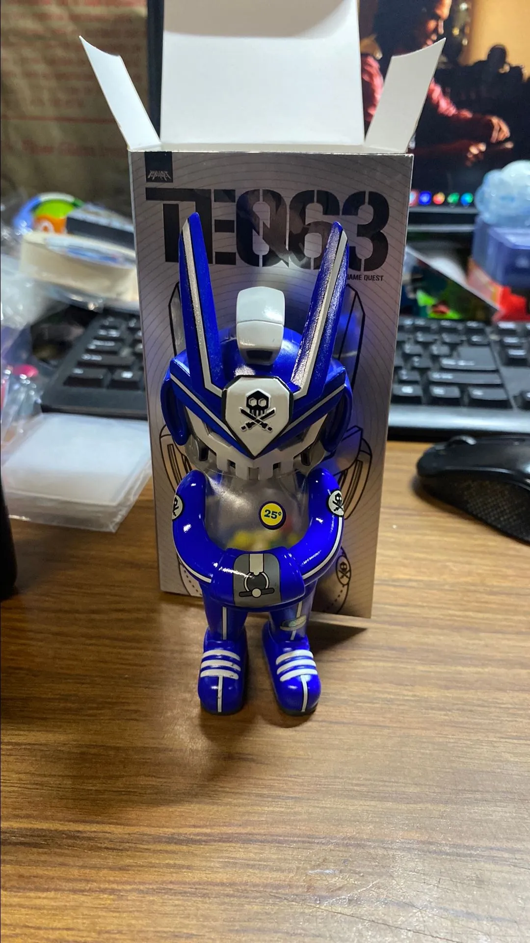 Product image for Teq63 Blue Gumball Machine LE 300 VLTD Exclusive