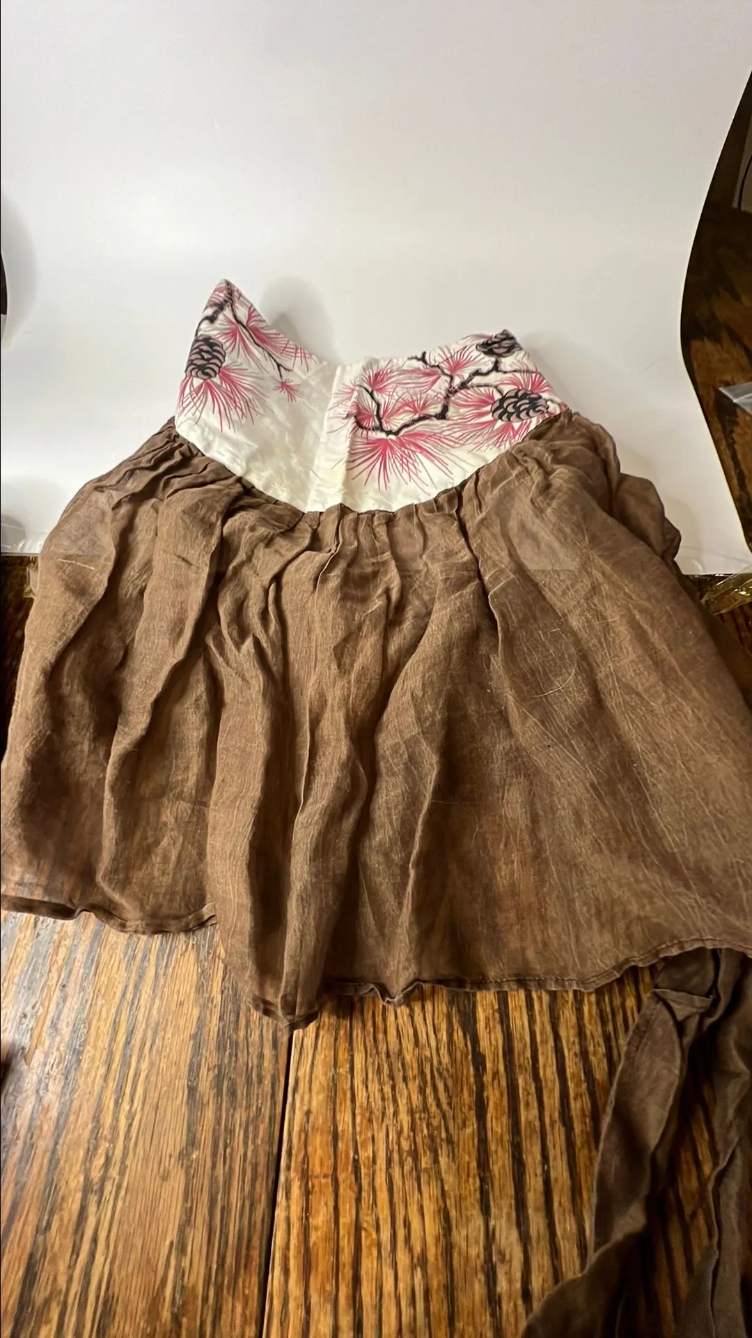 Listing Image Blurred Background